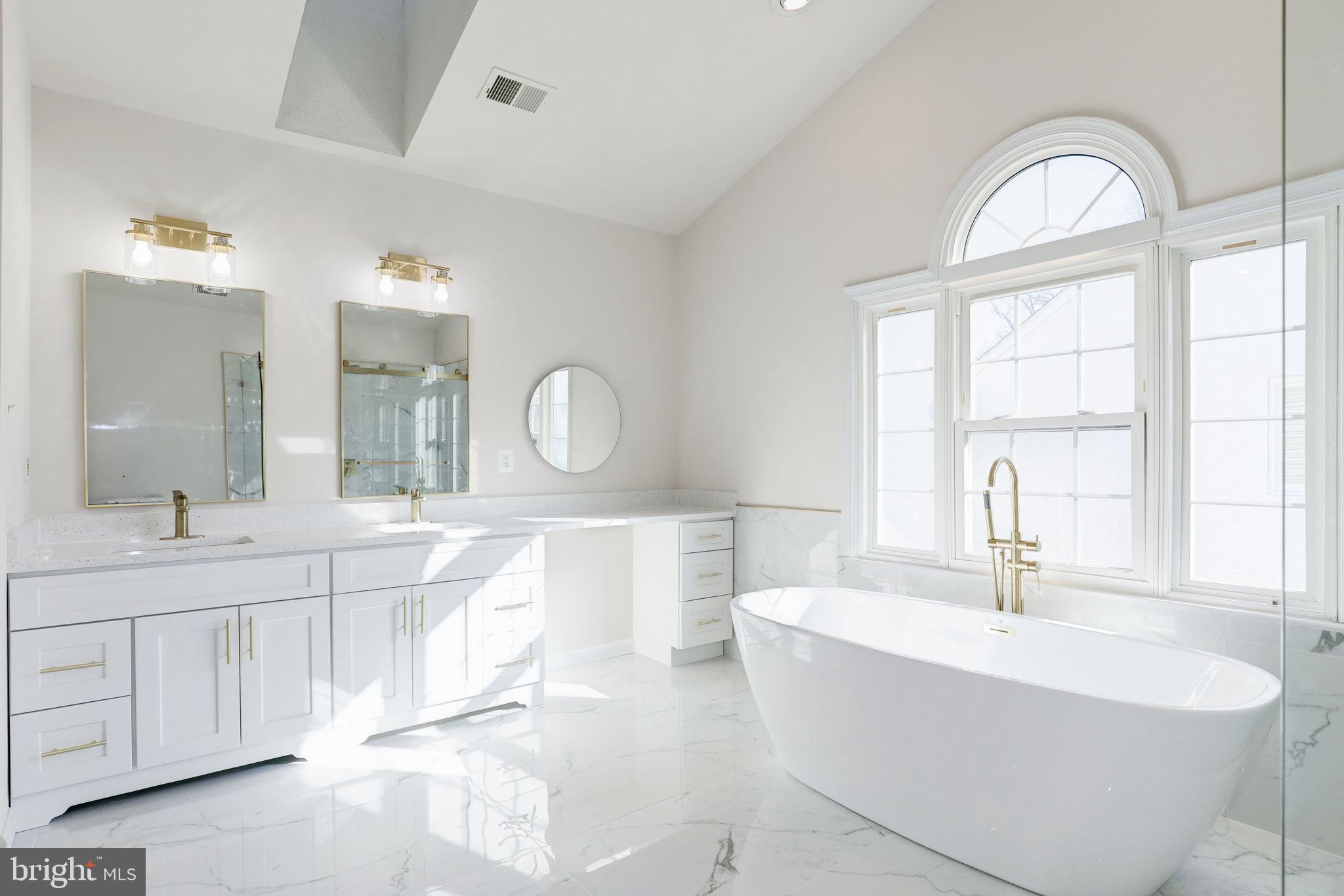 BLENHEIM - Residential