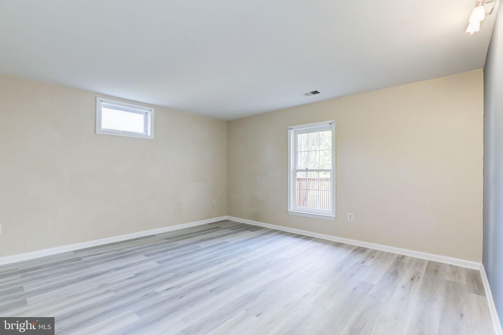 BLENHEIM - Residential