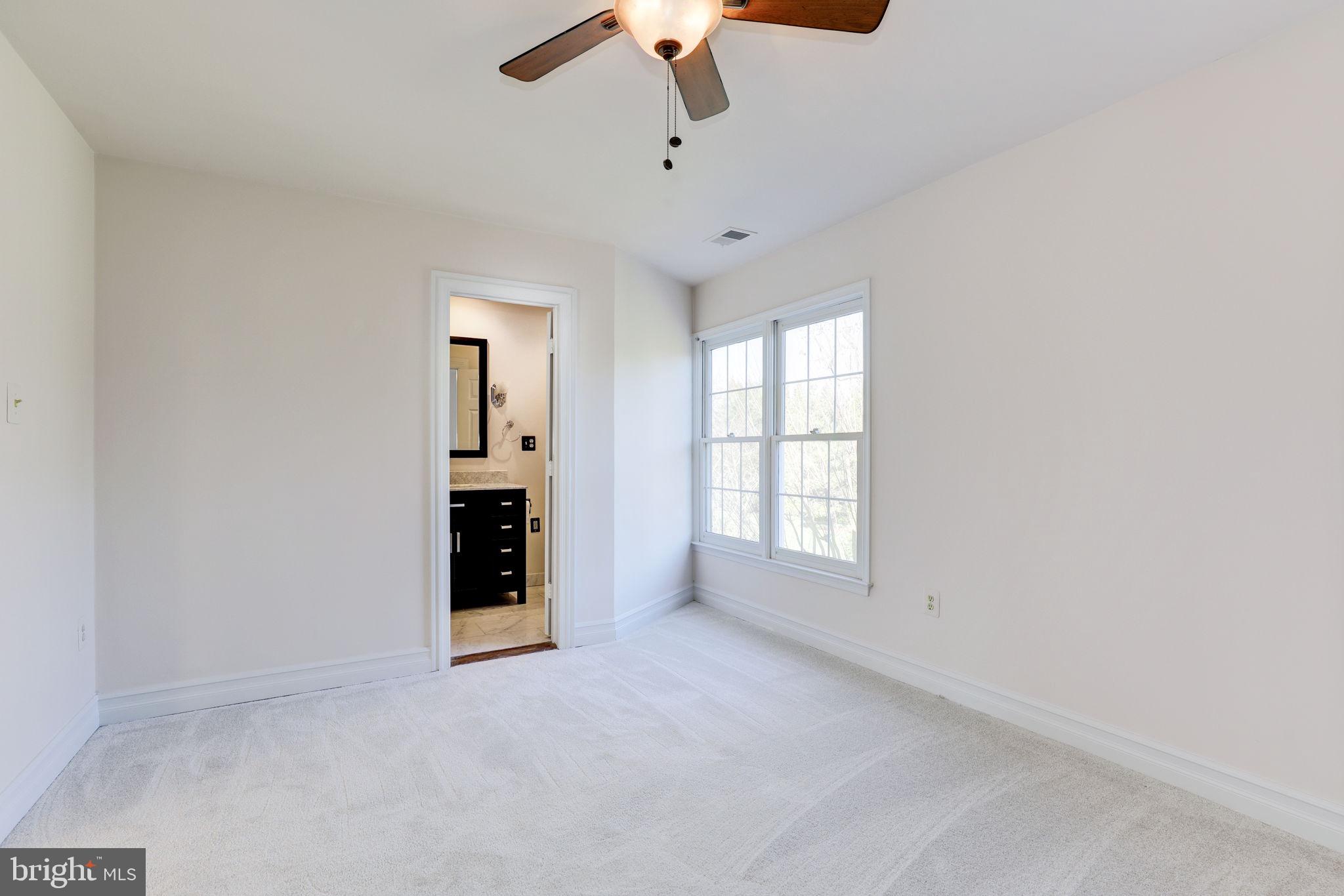 BLENHEIM - Residential