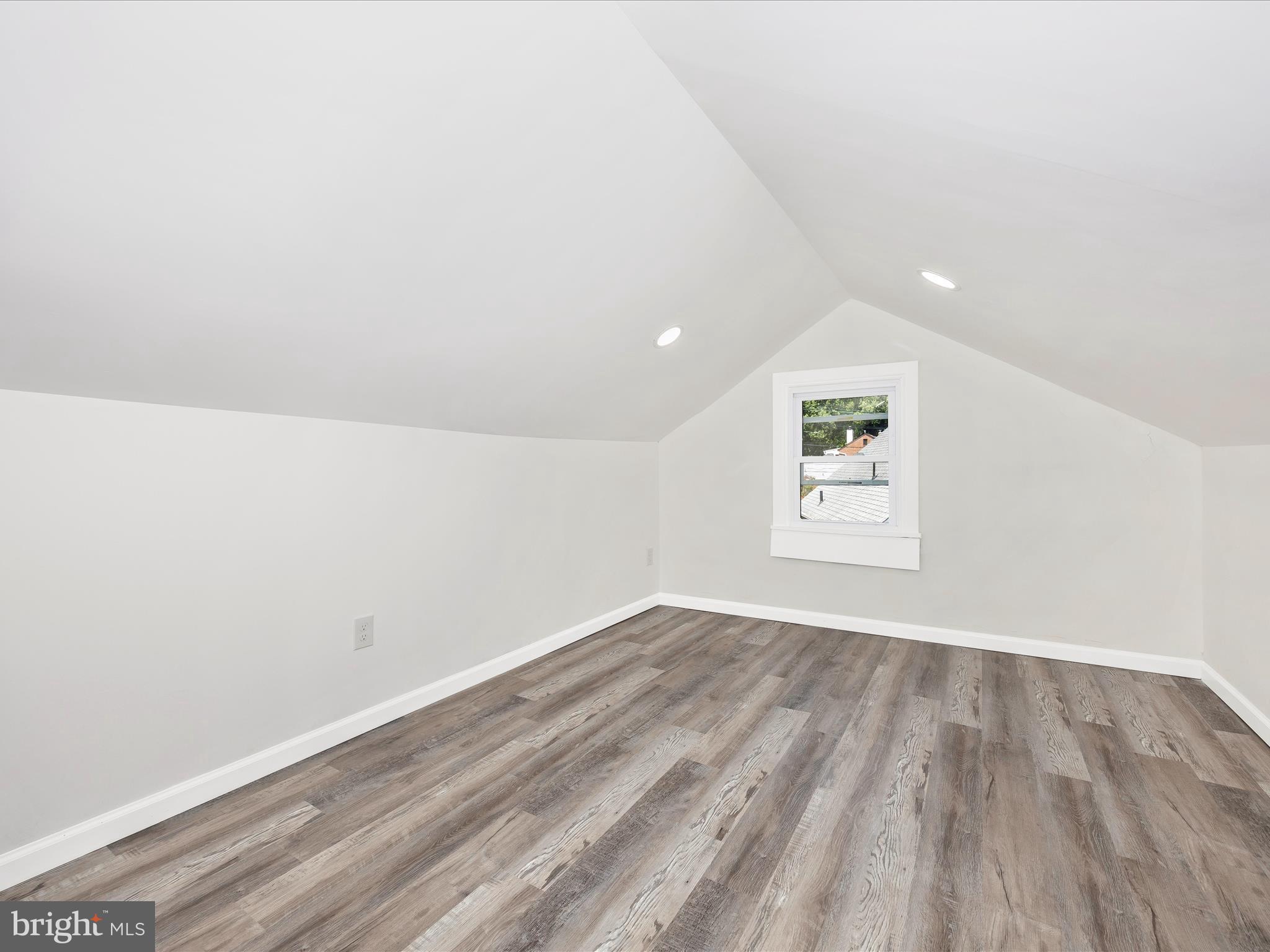 HIGHLAND VIEW PARK - Residential