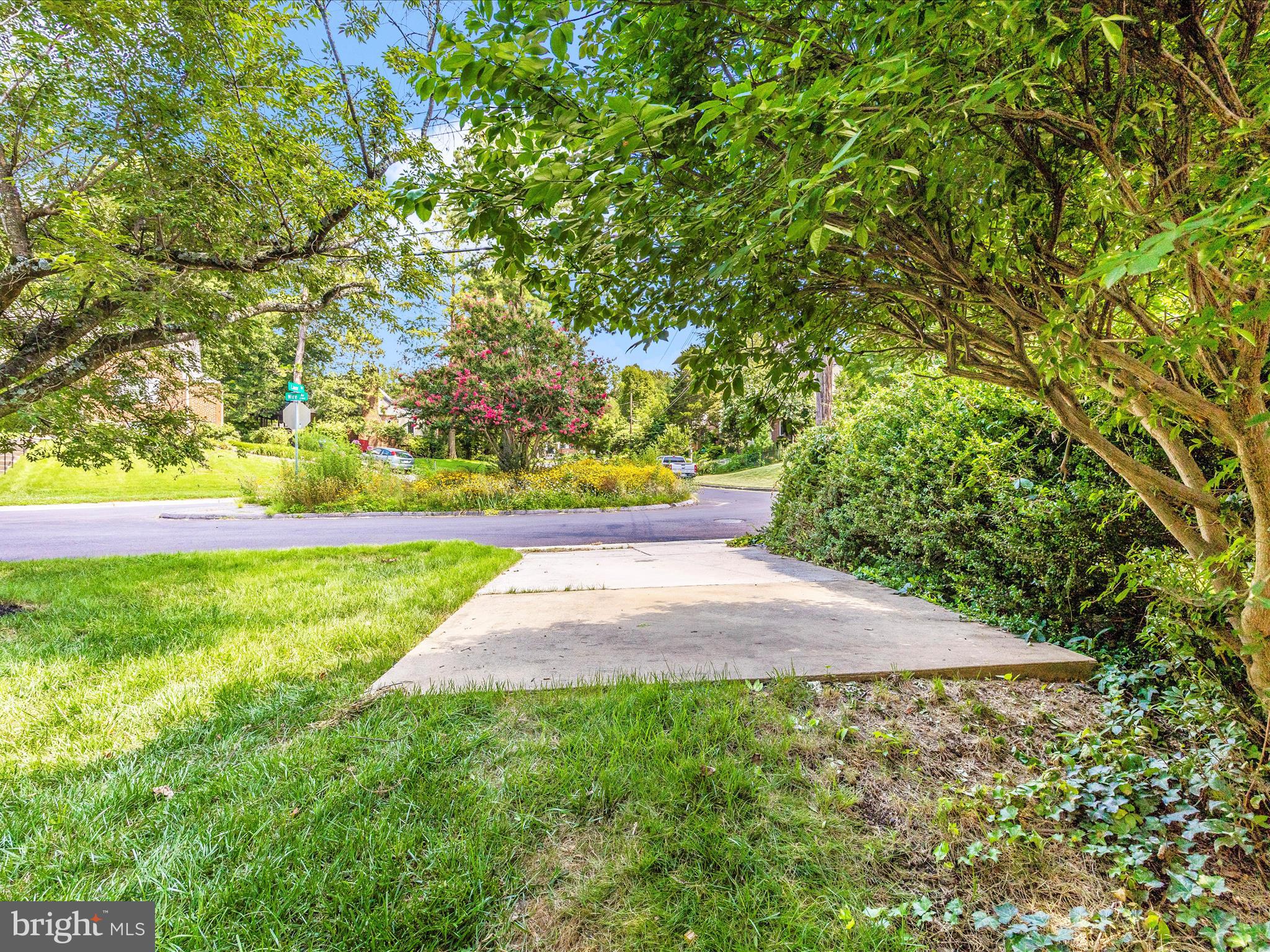 HIGHLAND VIEW PARK - Residential