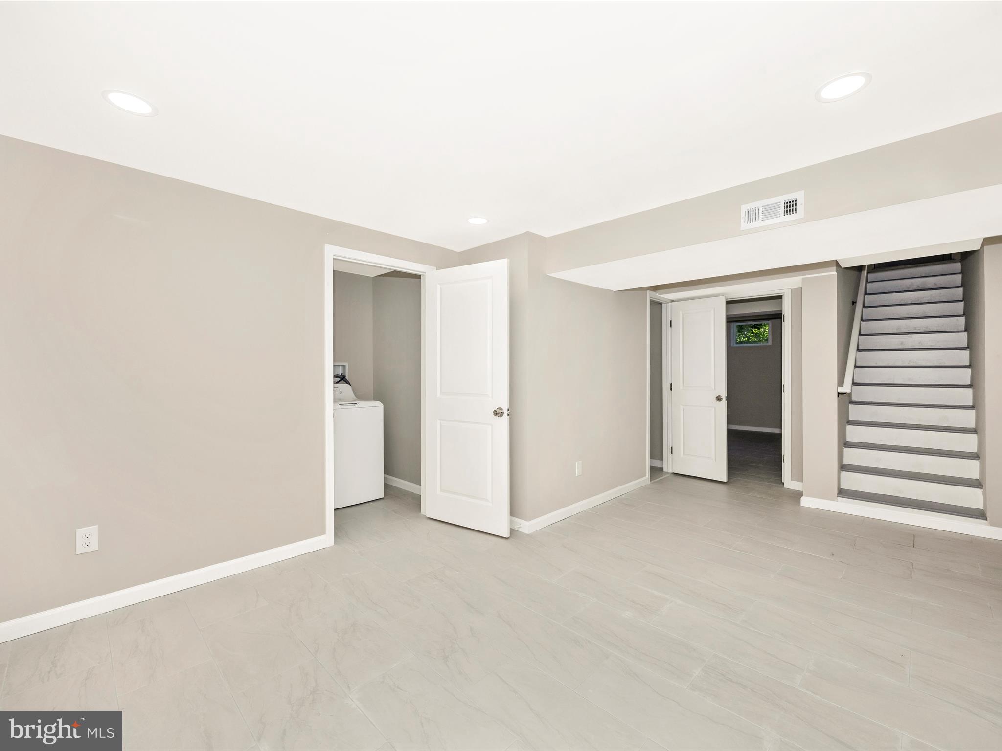 HIGHLAND VIEW PARK - Residential