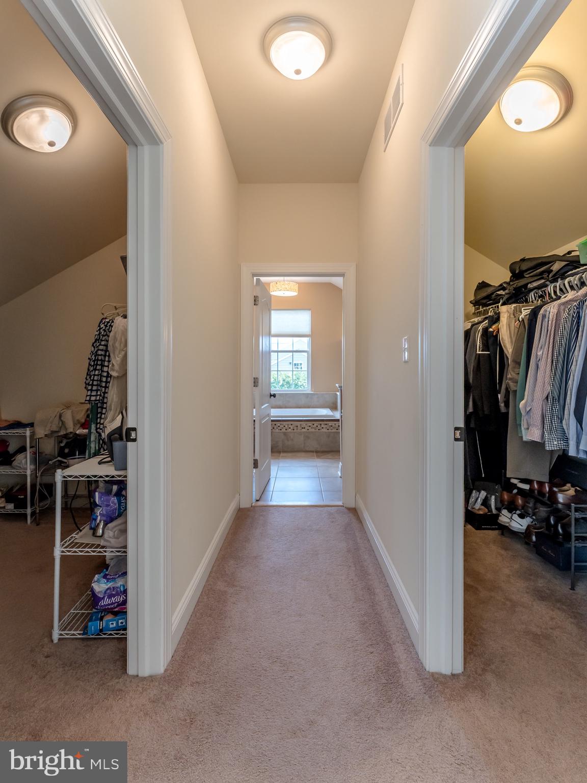 SPRINGTOWN KNOLL - Residential