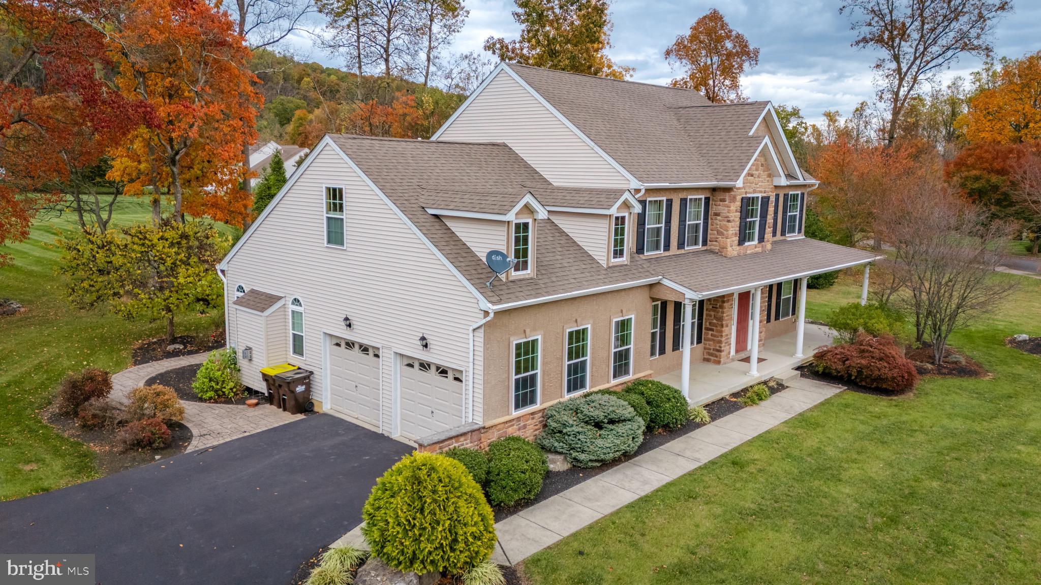 SPRINGTOWN KNOLL - Residential