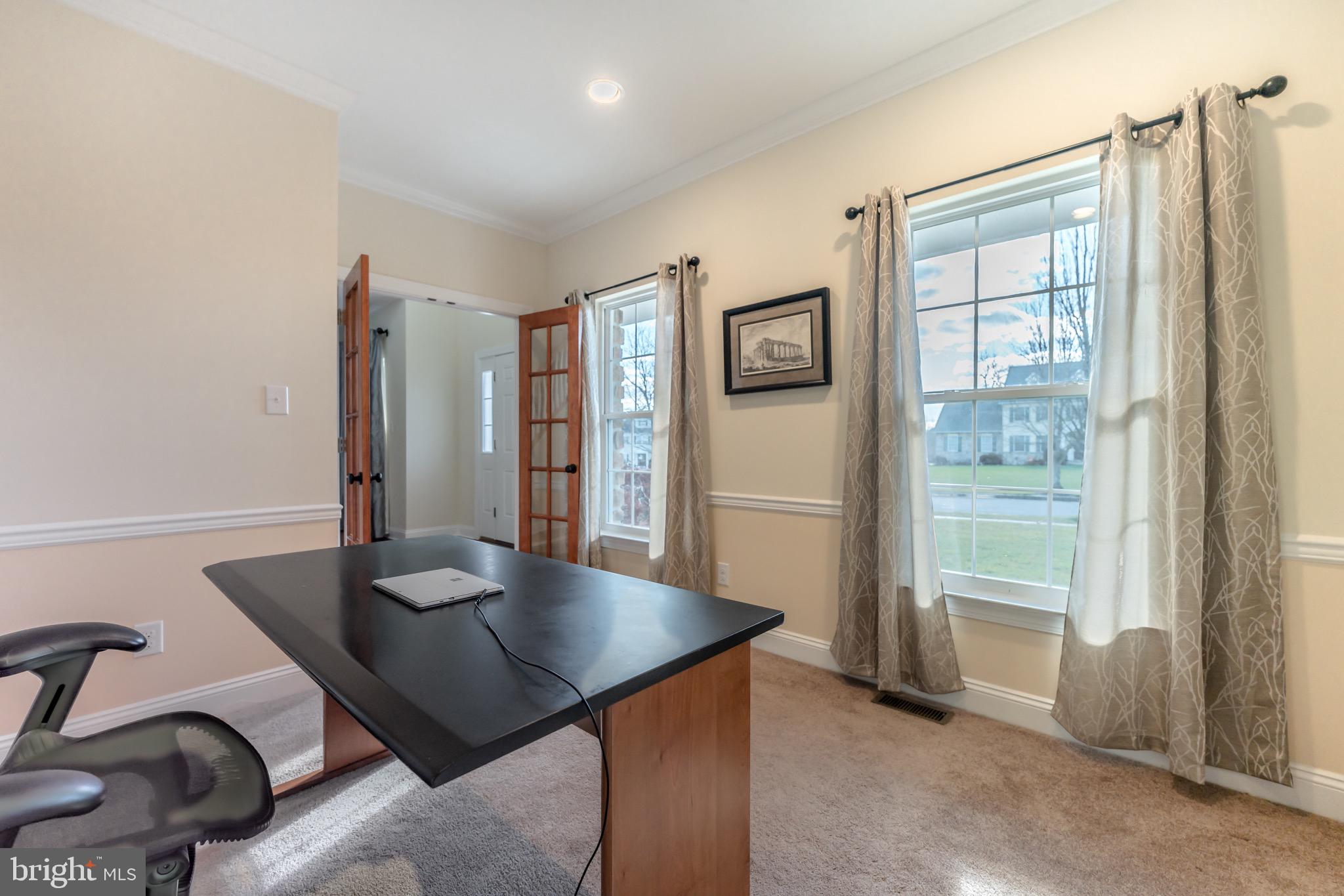 SPRINGTOWN KNOLL - Residential