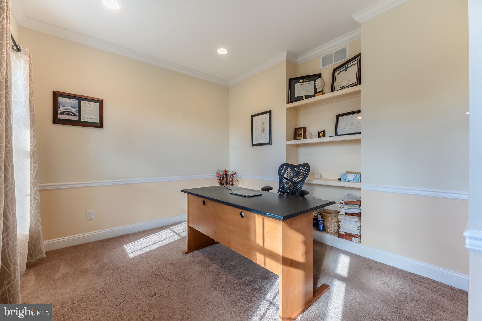 SPRINGTOWN KNOLL - Residential