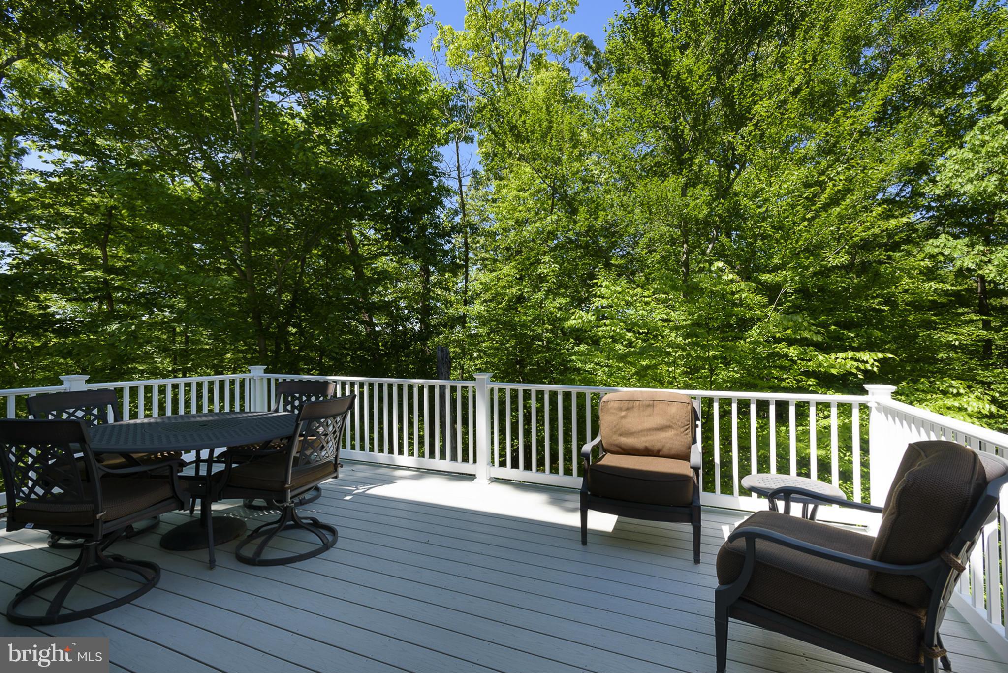 PINEY ORCHARD - Residential