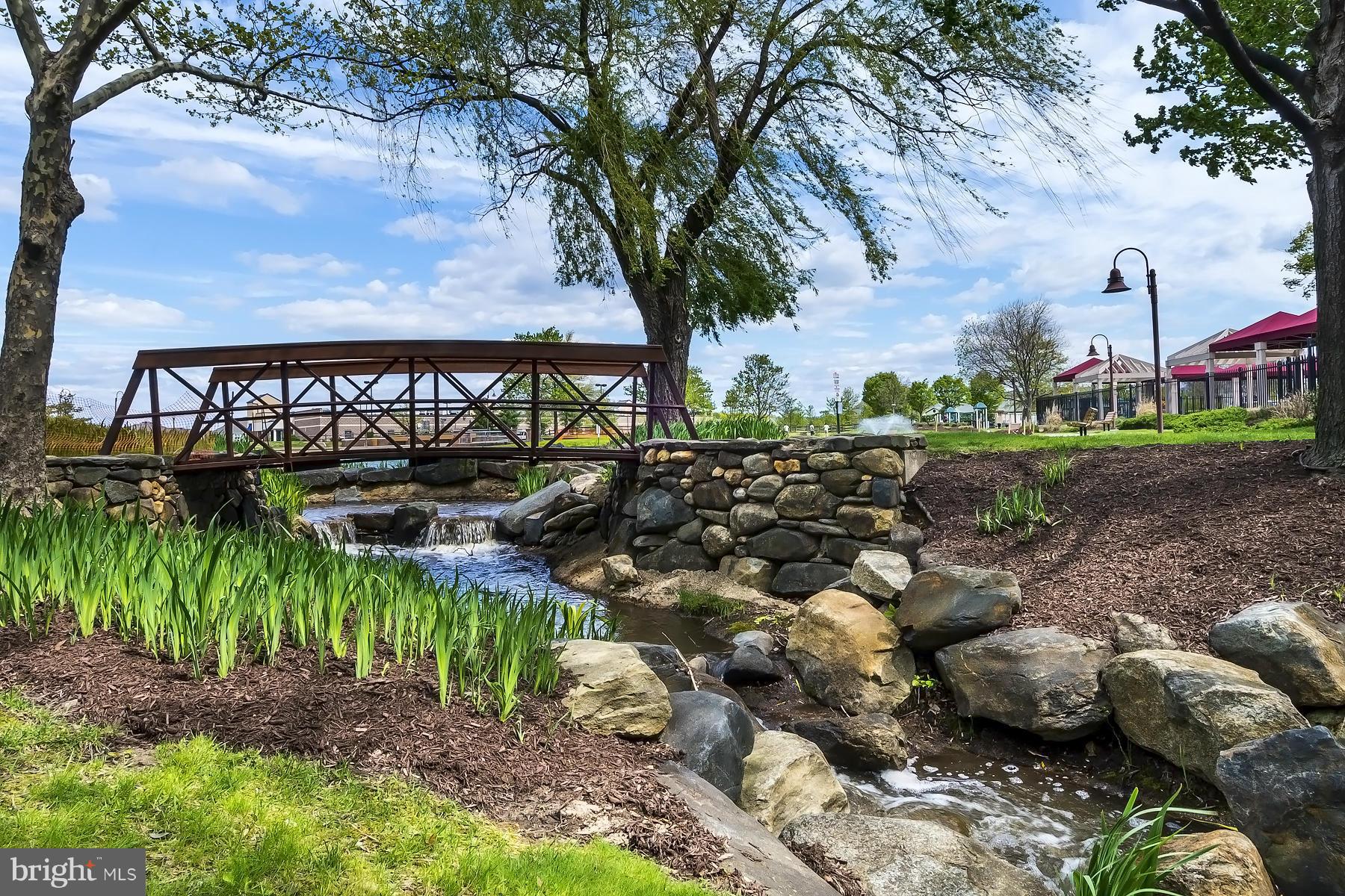 PINEY ORCHARD - Residential