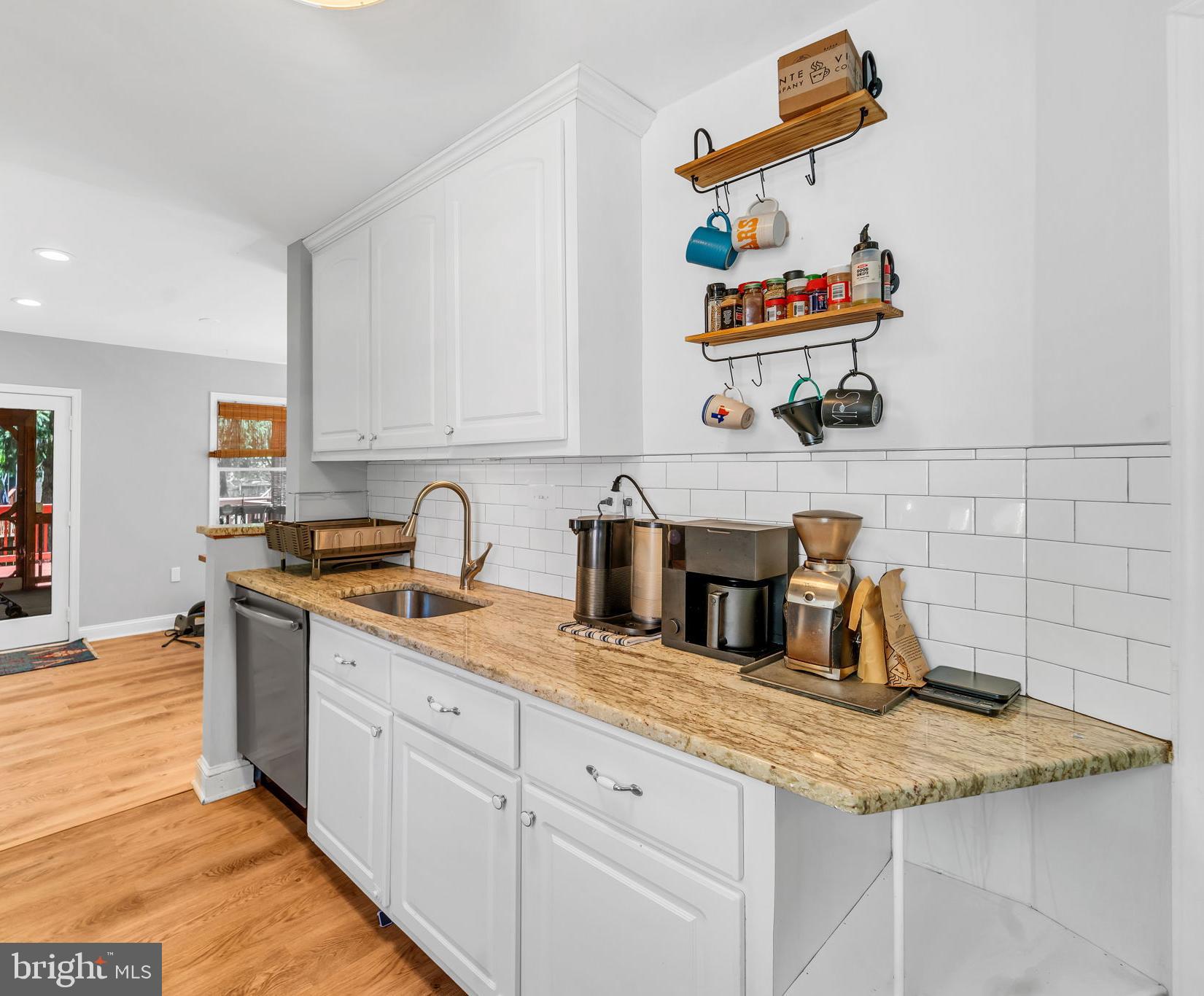 KENSINGTON - Residential
