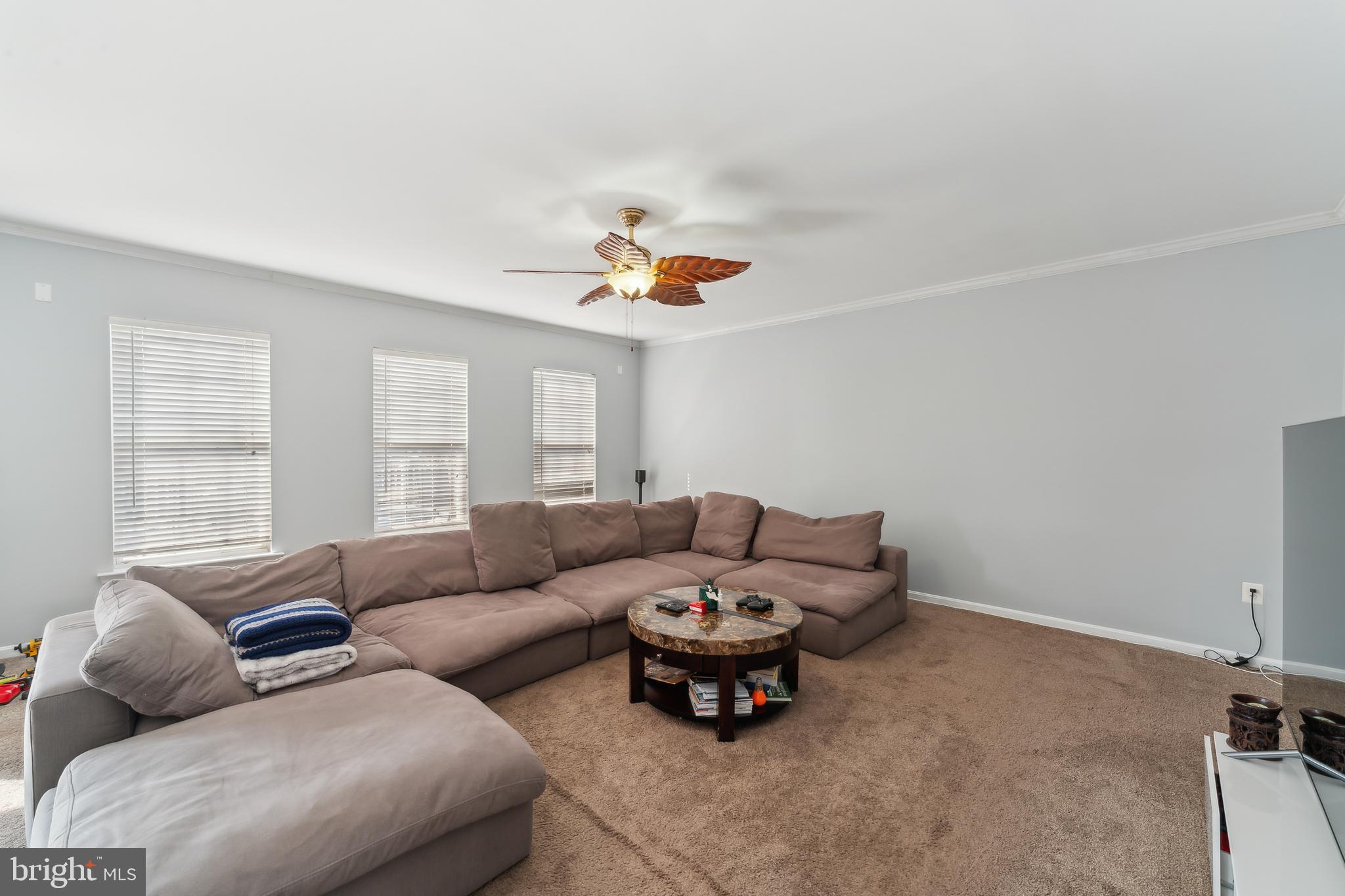 KINGS GRANT - Residential