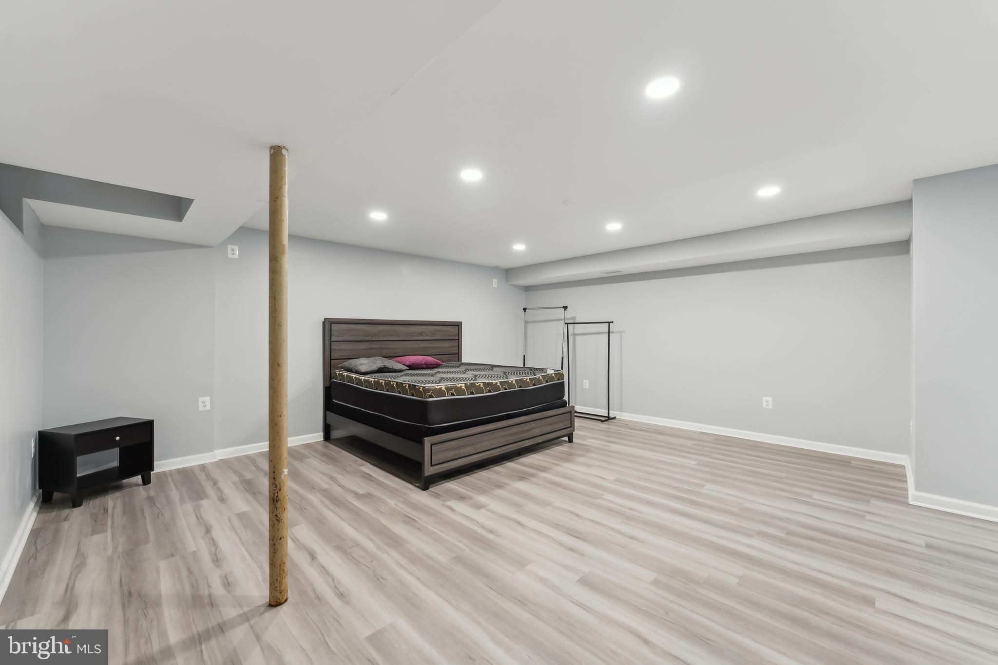 KINGS GRANT - Residential