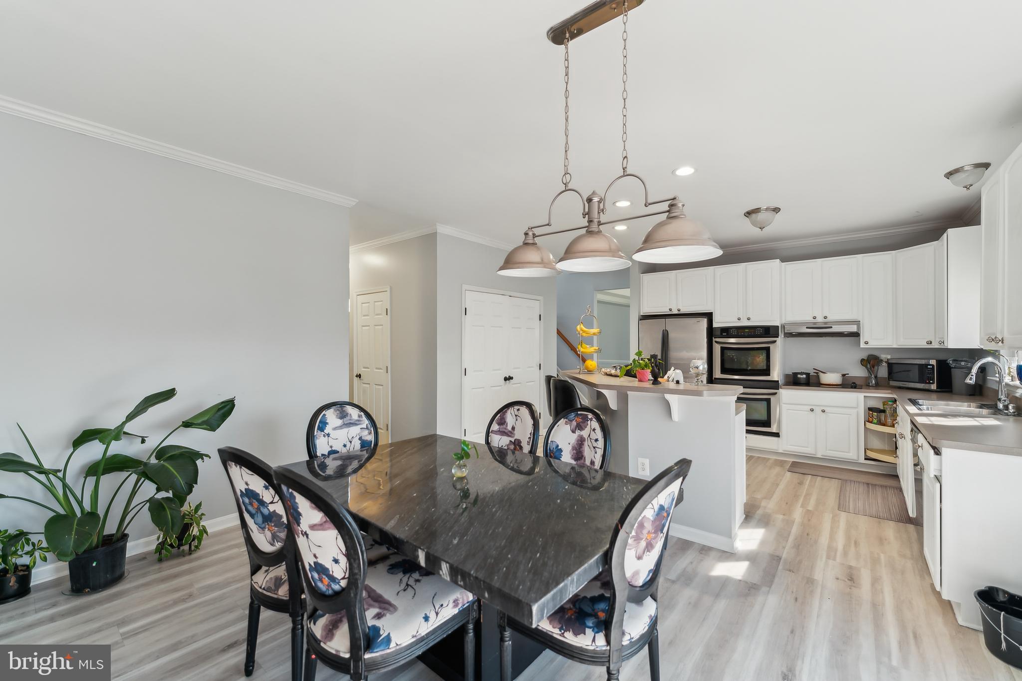 KINGS GRANT - Residential