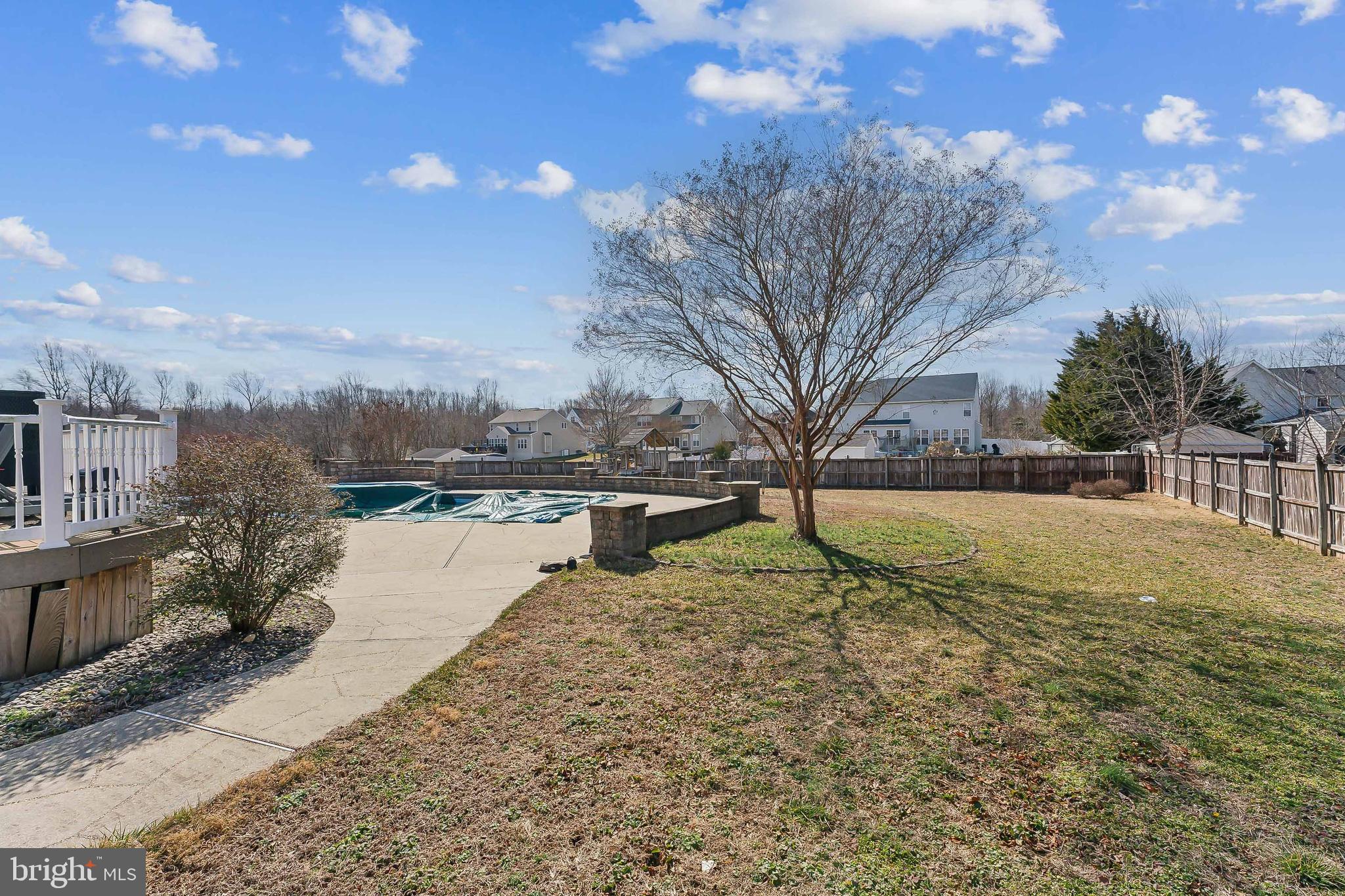 KINGS GRANT - Residential