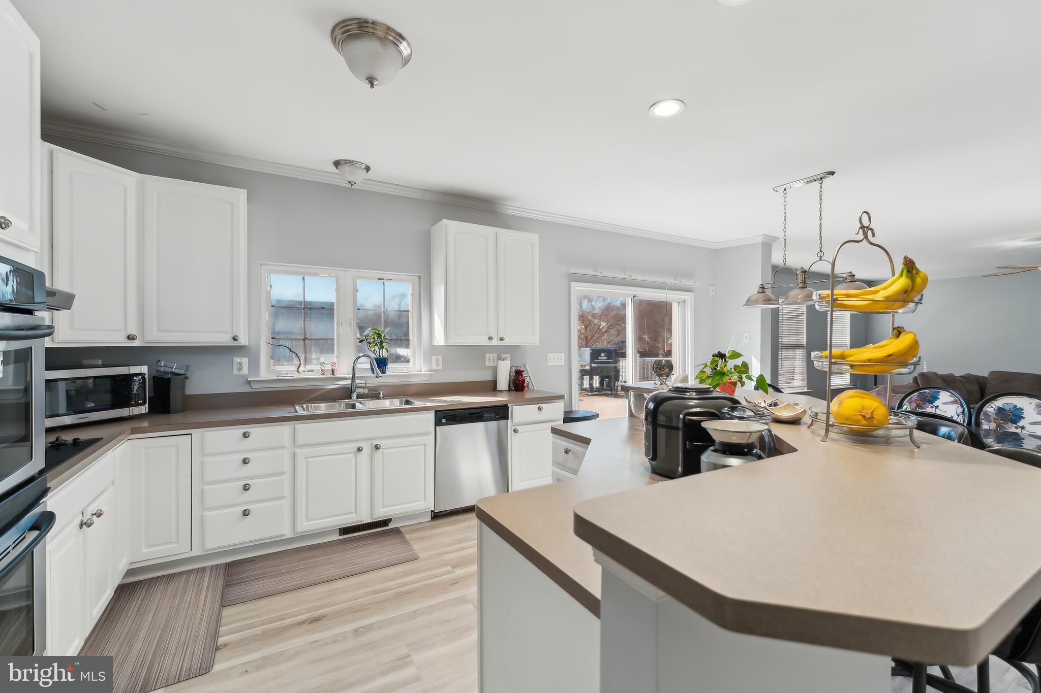 KINGS GRANT - Residential