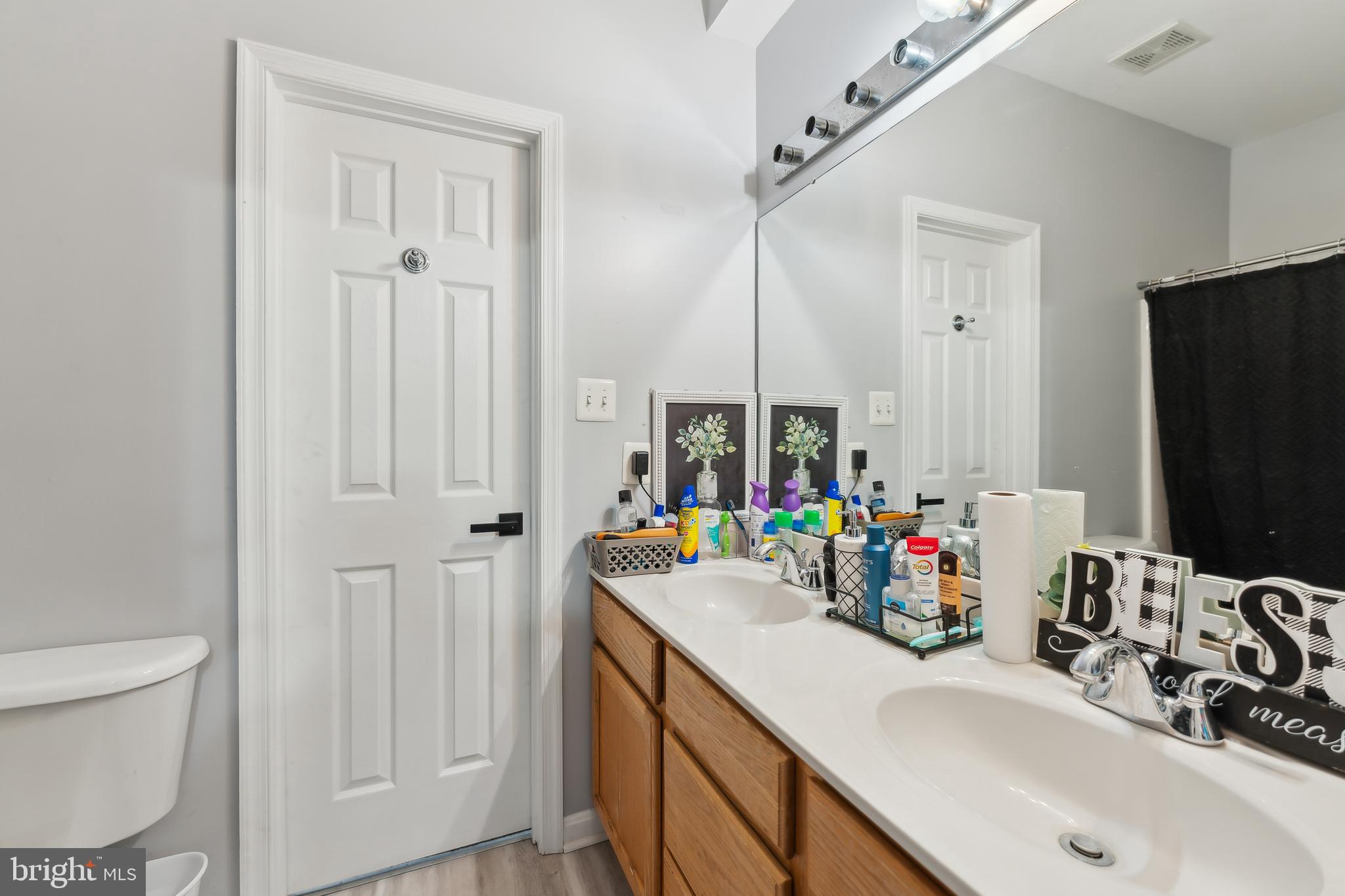 KINGS GRANT - Residential