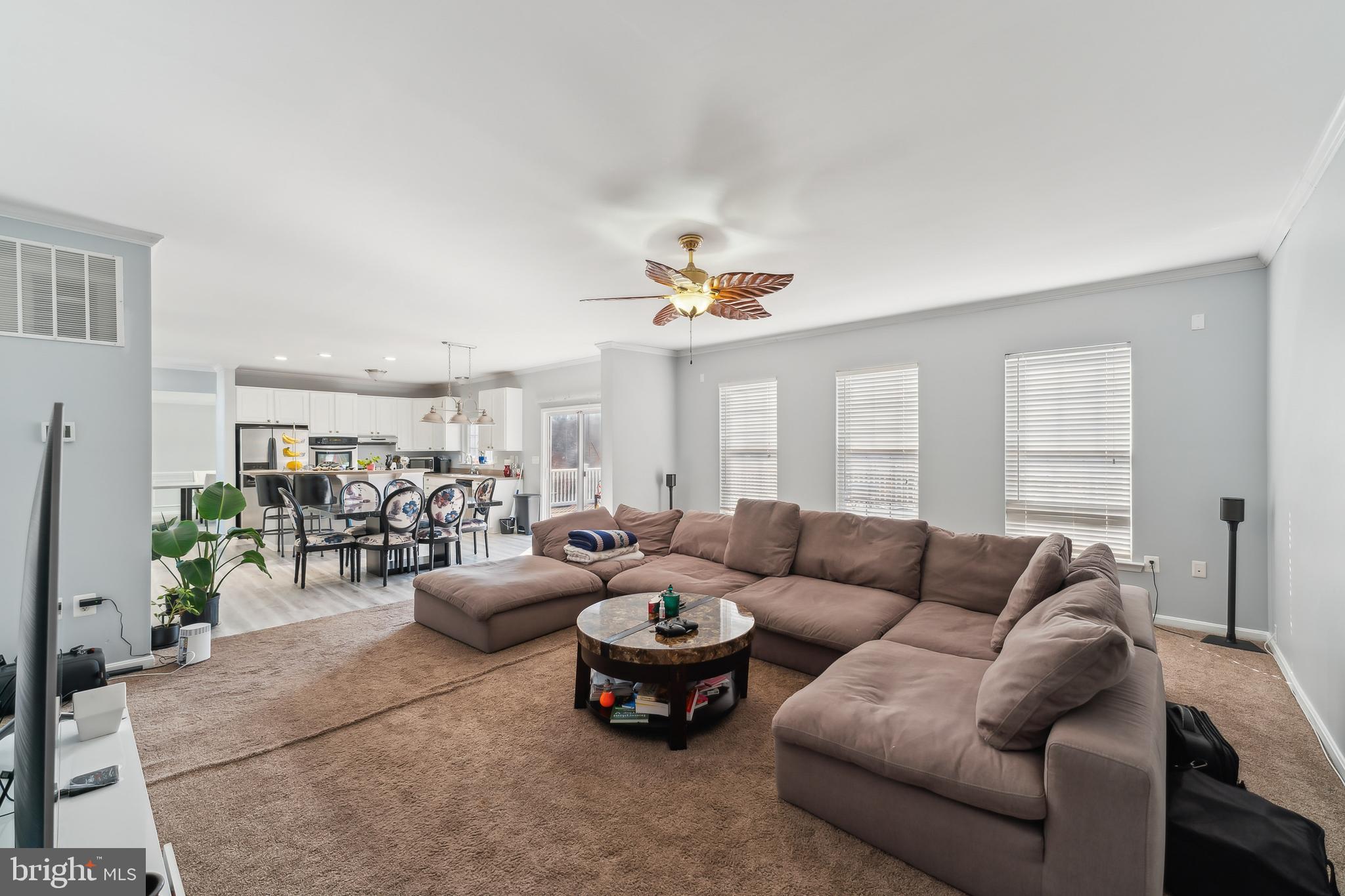 KINGS GRANT - Residential