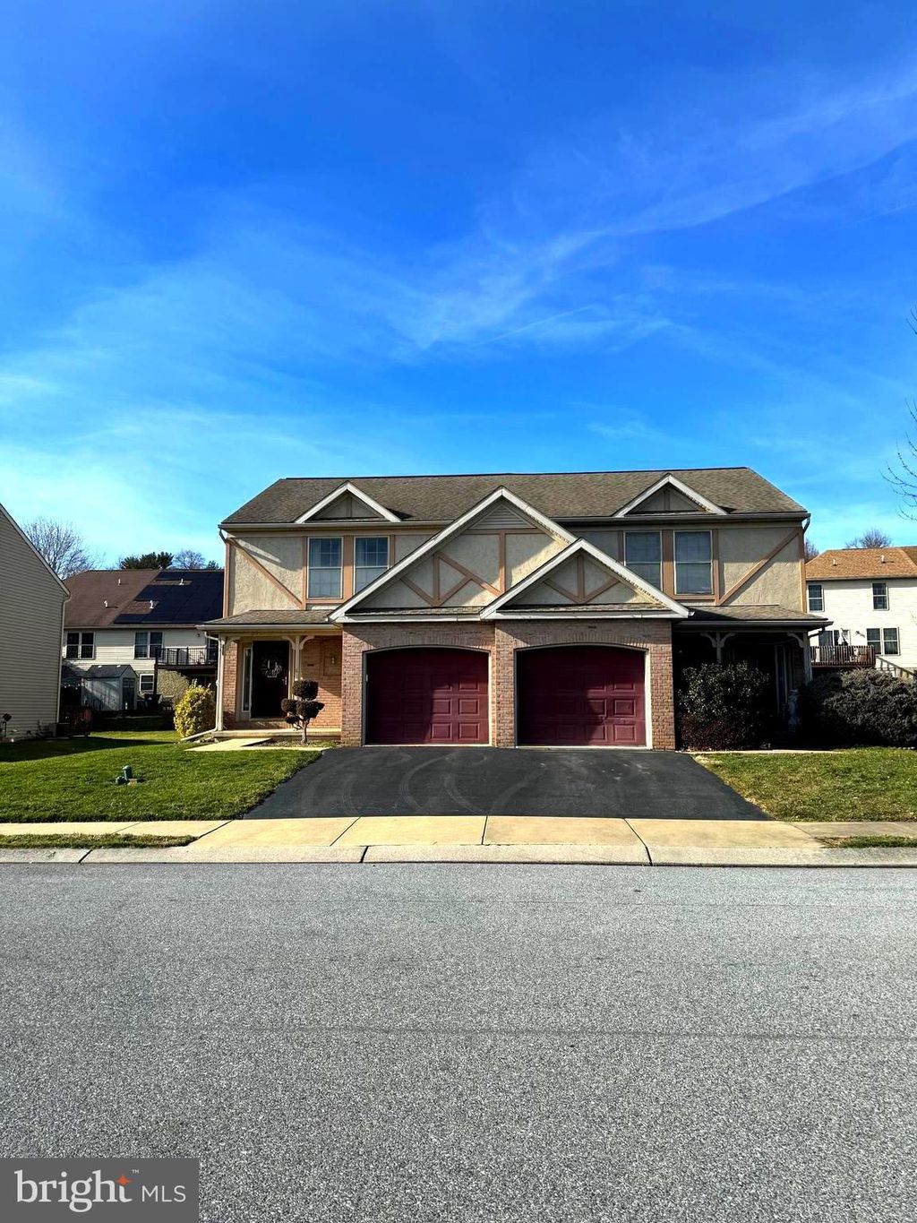 Photo of 125 Talon Drive, Ephrata, PA 17522 (MLS # PALA2054532)