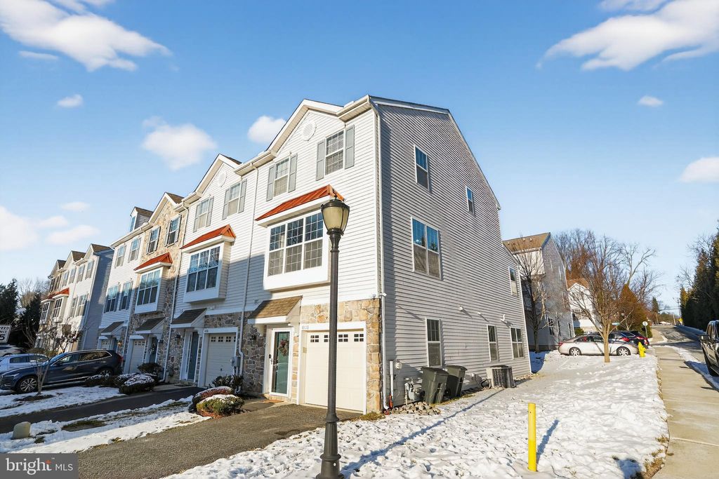 Photo of 4138 Sophia Ln, BOOTHWYN, PA 19061 (MLS # PADE2106980)