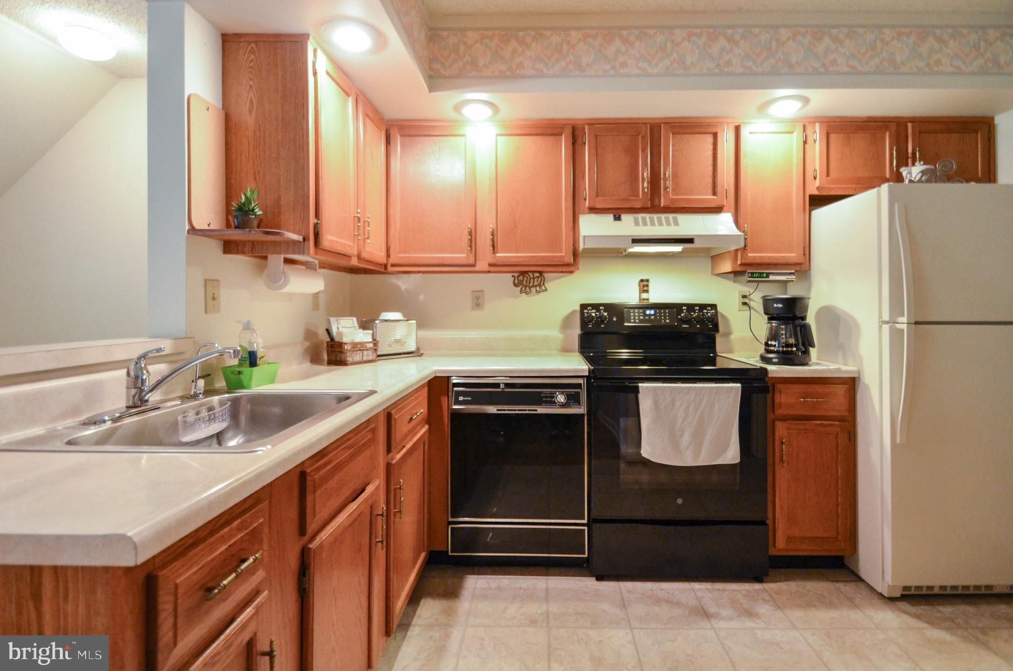 FAIRWAYS AT BROOKSID - Residential