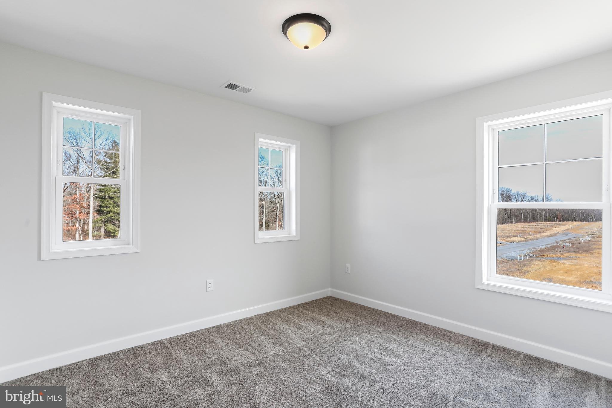 MIDDLE CREEK VISTAS - Residential