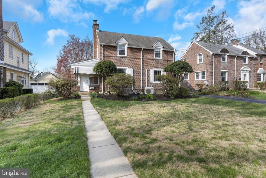 Welcome to 308 Purcell Street located in beautiful Ridley Park Borough! This solid brick Colonial has been well cared for by it's current owners! When you enter the front door, you're greeted by an enclosed porch that has tons of natural sunlight, there are pergo floors & slider that leads outside to the custom patio!! As you enter the Living Rm, you'll note the beautiful hardwood flooring, fireplace & coat closet. The Dining Rm has a stunning chandelier, hardwood flooring & a beautiful bay window that lets in tons of natural sun light. The Kitchen has been upgraded with quart counters, stainless steel appliances and tile backsplash! The second floor has 3 generous sized bedrooms-all with ample closet space, ceiling fans & hardwood flooring. The Hall Bathroom has been updated, too with new vanity, tile flooring & tile tub surround! Wait, we're not done! The Finished Basement is perfect for those Sunday night football games! It's been recently painted, newer carpet & a newer powder room!!! The outside space is great, it has a newer patio, tons of yard space and a one car parking pad AND one car garage!! This home is a gem and close to Train Station, ABC Field & the street is just stunning! Don't miss this opportunity to be in Ridley Park Boro!!