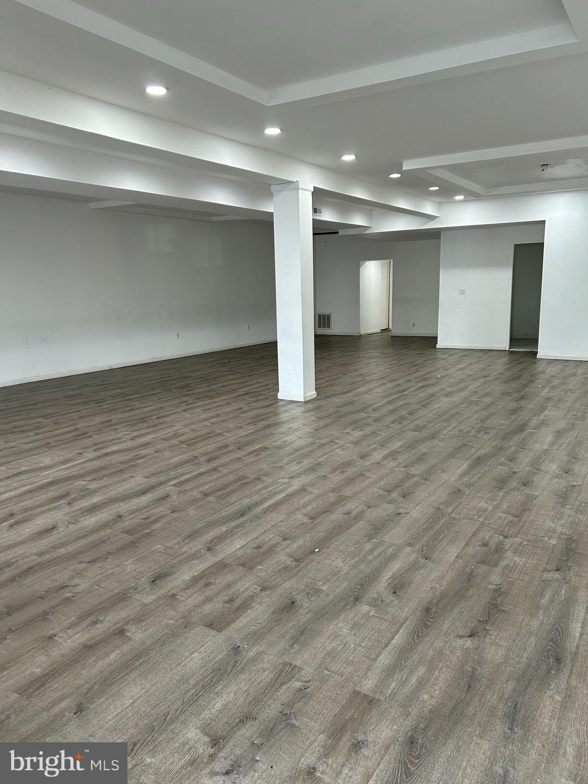 AERO ACRES - Commercial Lease