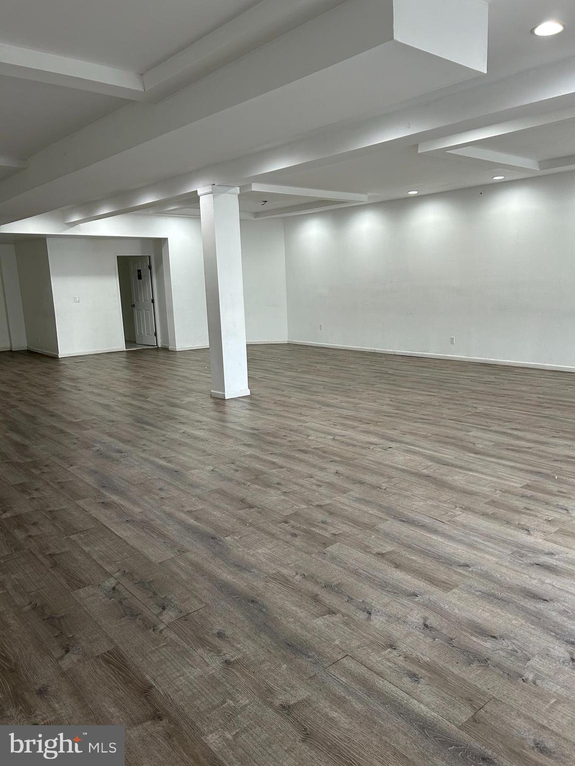 AERO ACRES - Commercial Lease