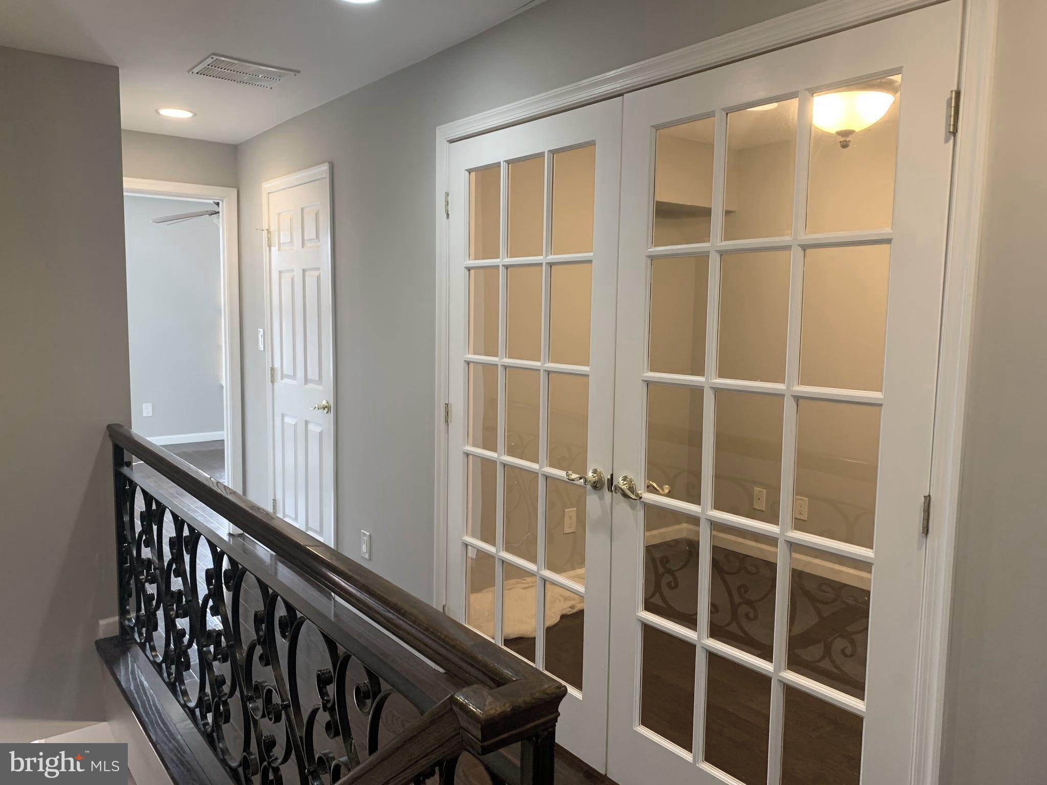 HAMPDEN HISTORIC DISTRICT - Residential Lease