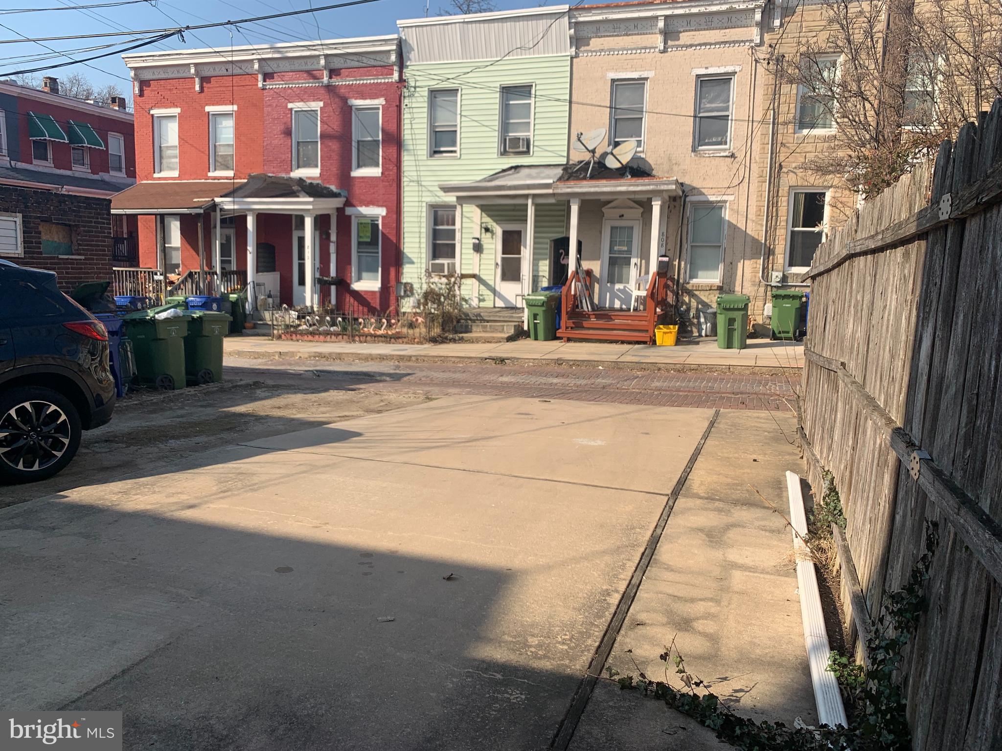 HAMPDEN HISTORIC DISTRICT - Residential Lease