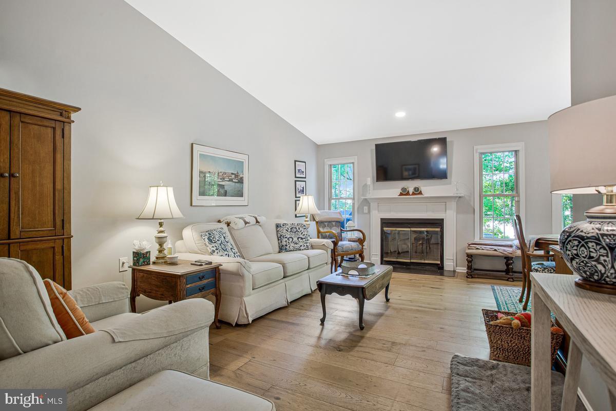 HERITAGE HARBOUR - Residential