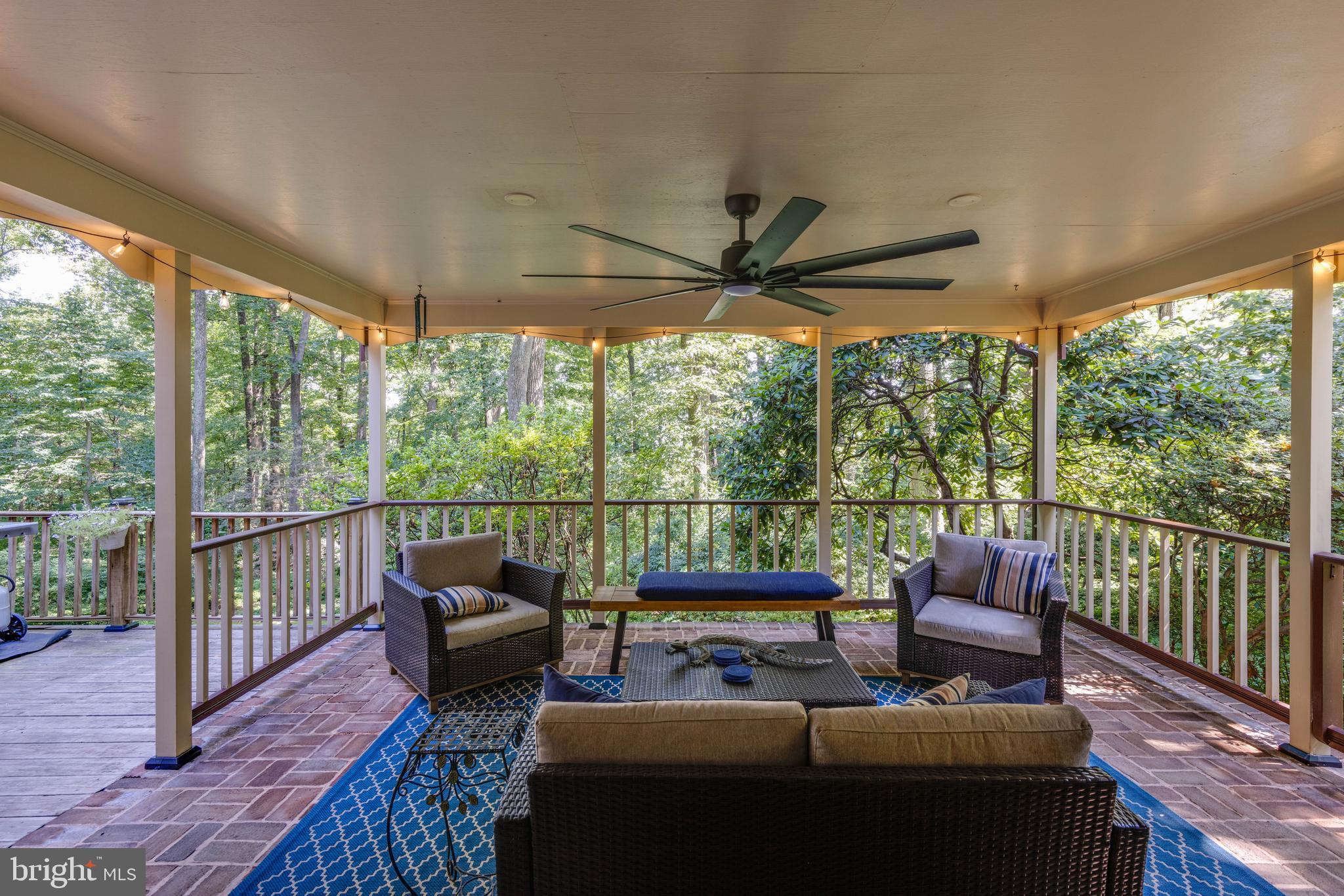 1707 CHATEAU COURT