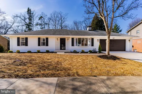 107 Parkview Road, New Cumberland, PA MLS: PACB2039772