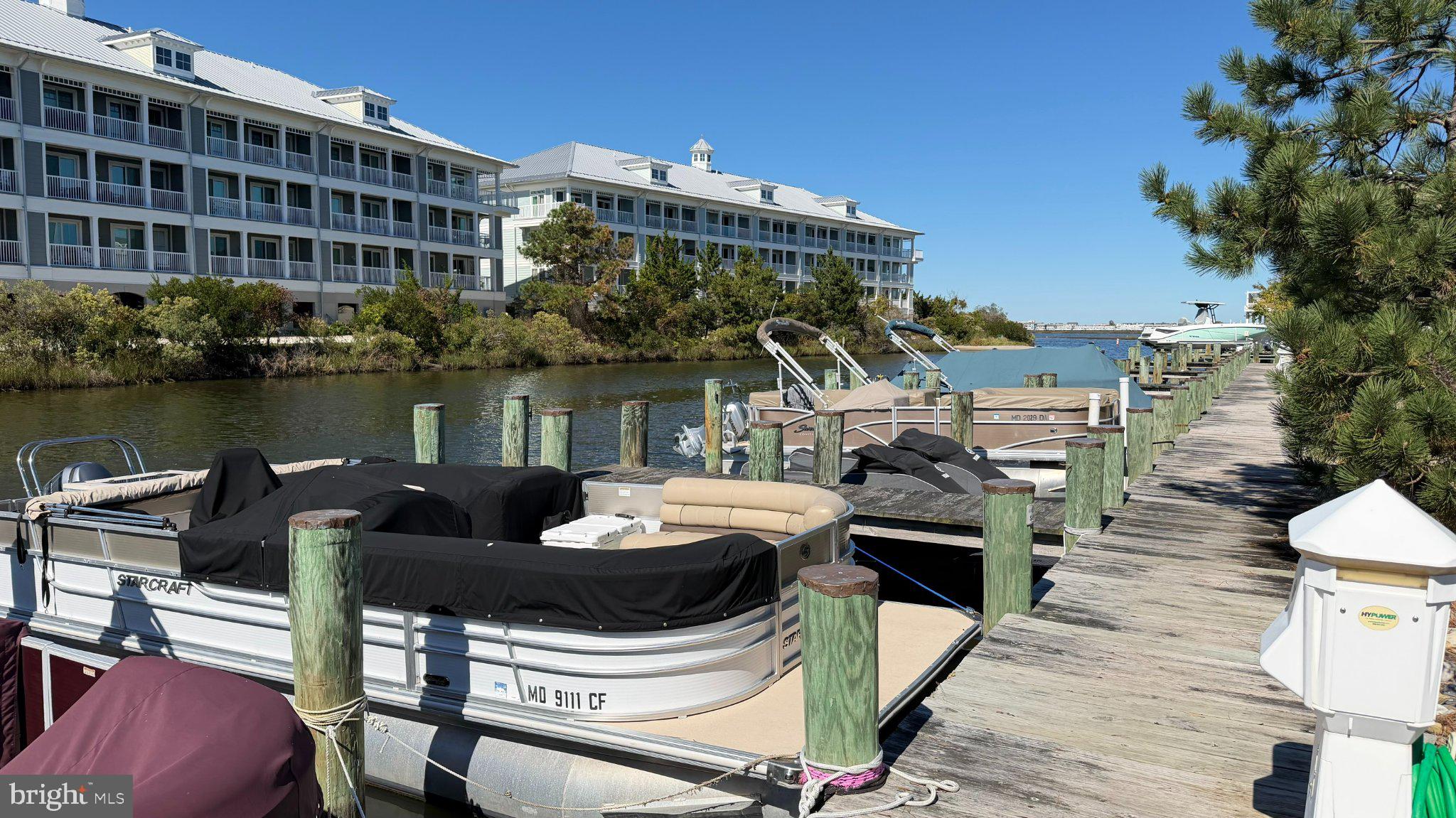 13 BROAD MARSH MARINA CM