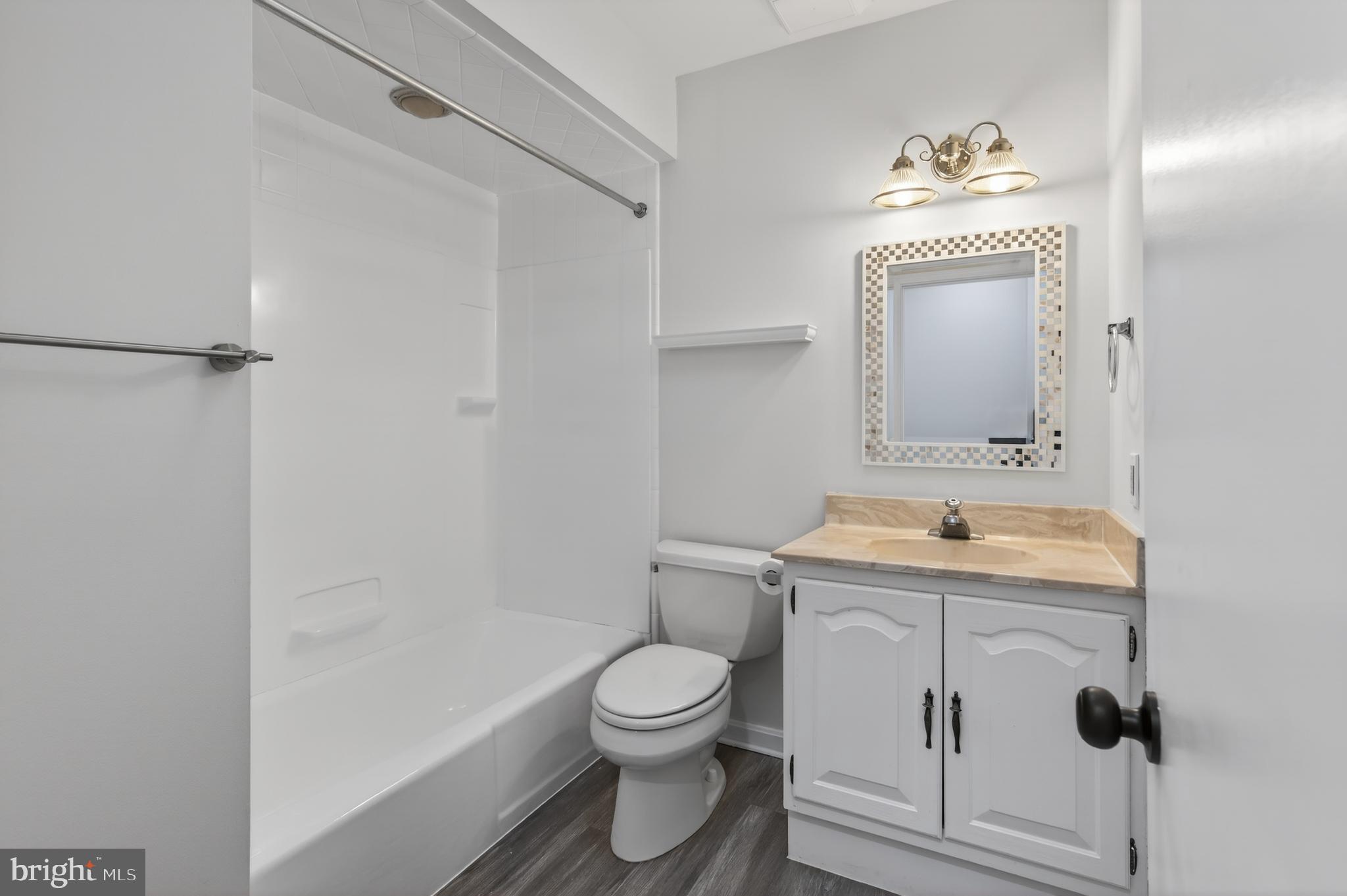 VILLAGE OF SEVERNA PARK - Residential