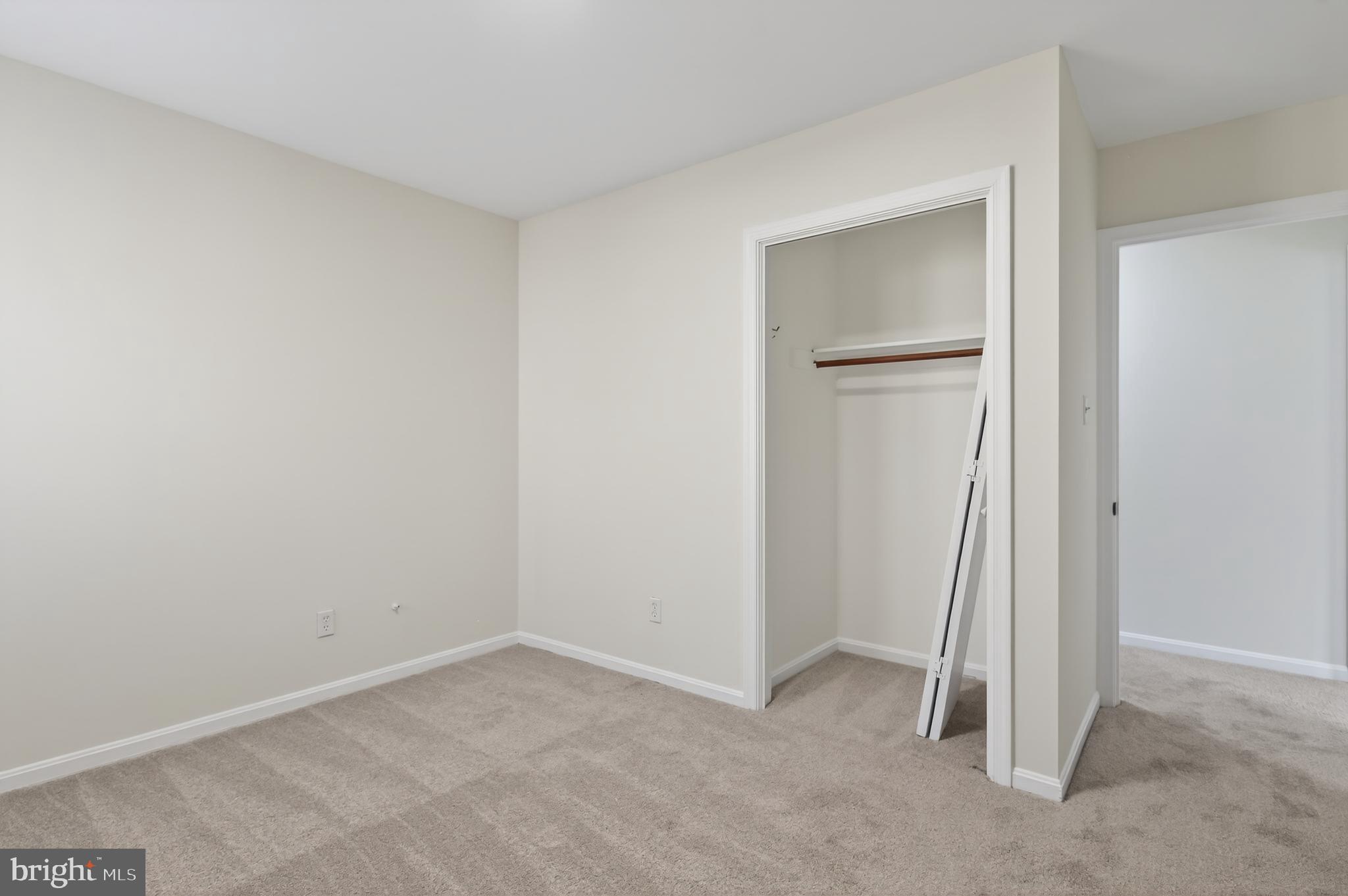 VILLAGE OF SEVERNA PARK - Residential