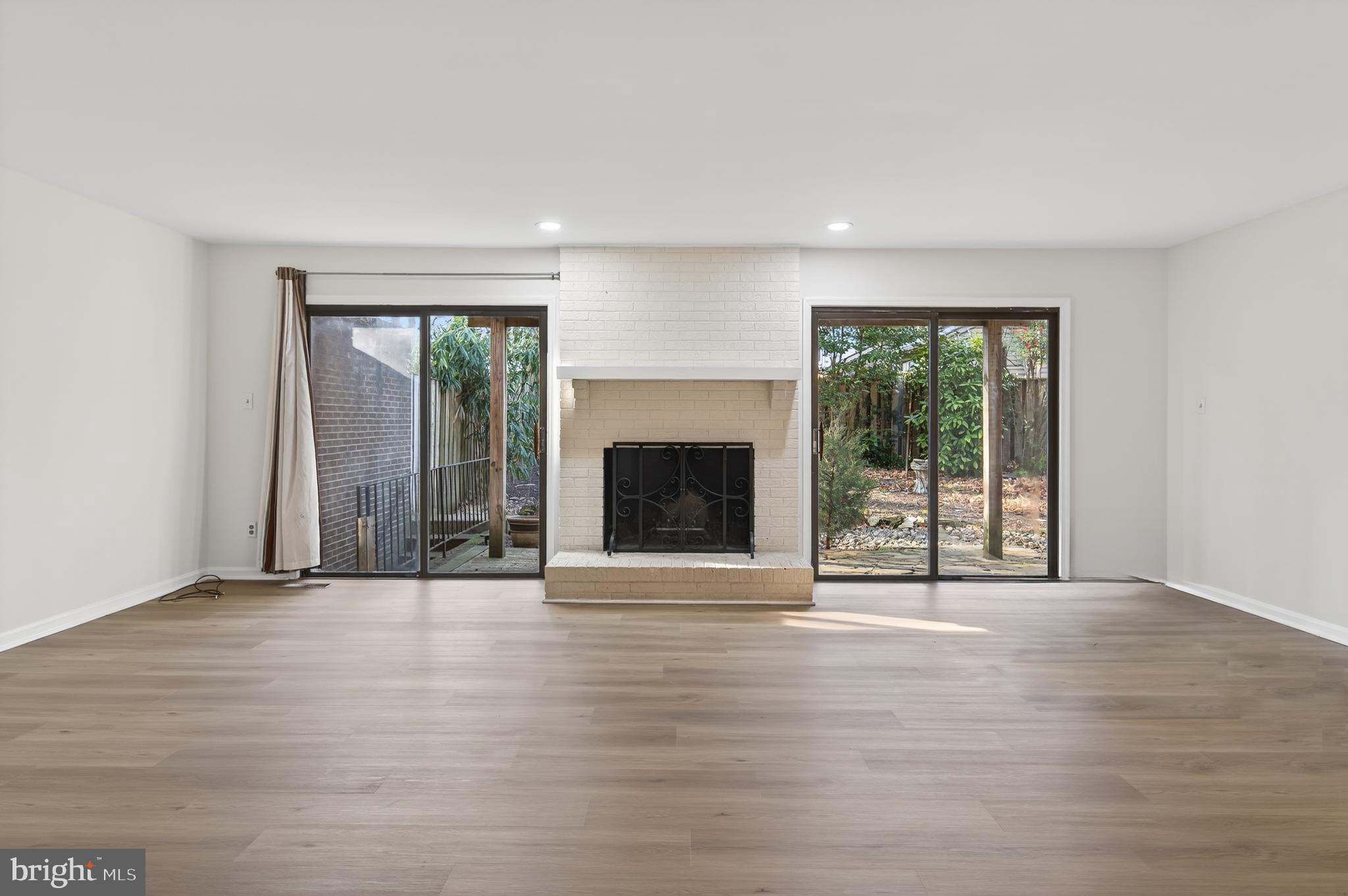 VILLAGE OF SEVERNA PARK - Residential