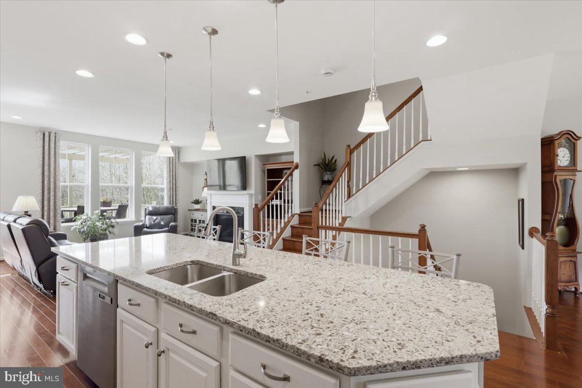 WOODLANDS PRESERVE AT WESTWINDS - Residential