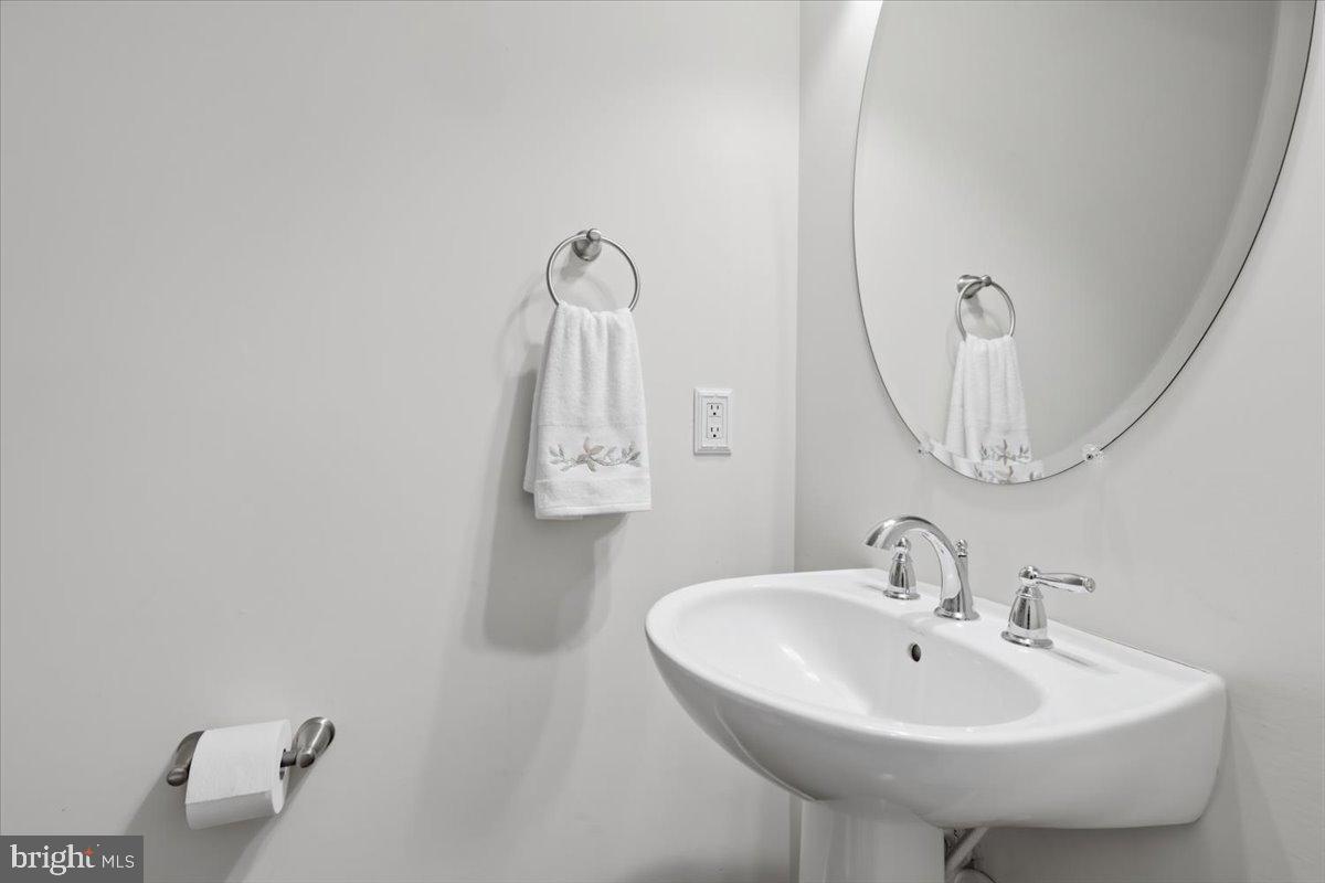 WOODLANDS PRESERVE AT WESTWINDS - Residential