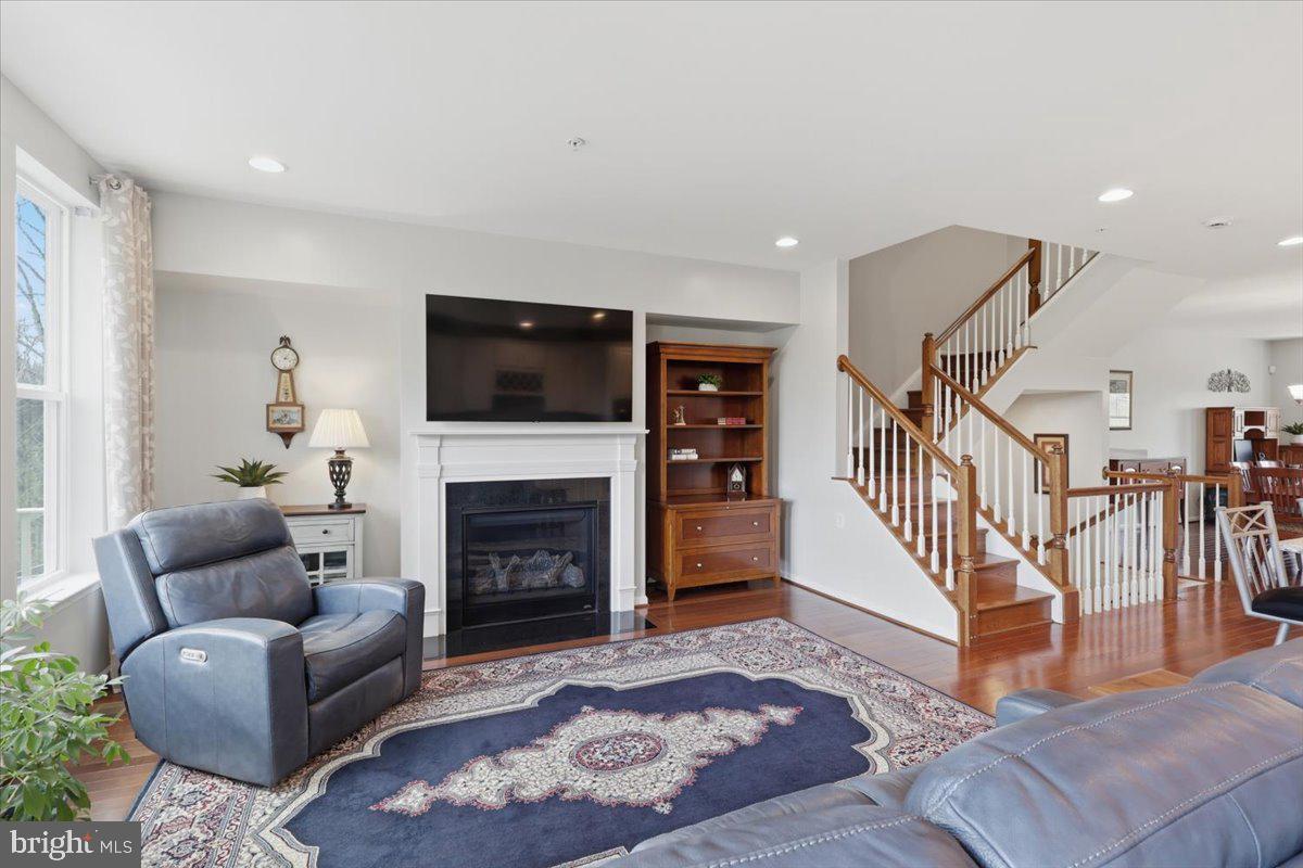 WOODLANDS PRESERVE AT WESTWINDS - Residential