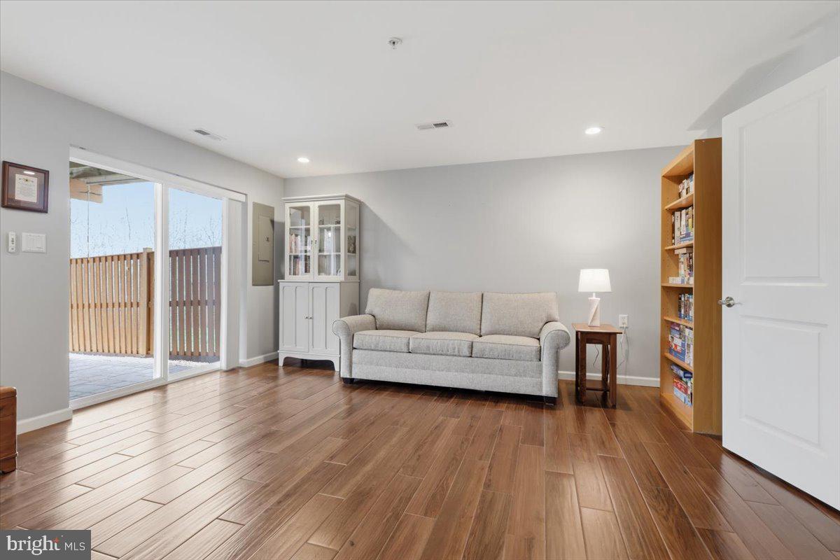 WOODLANDS PRESERVE AT WESTWINDS - Residential