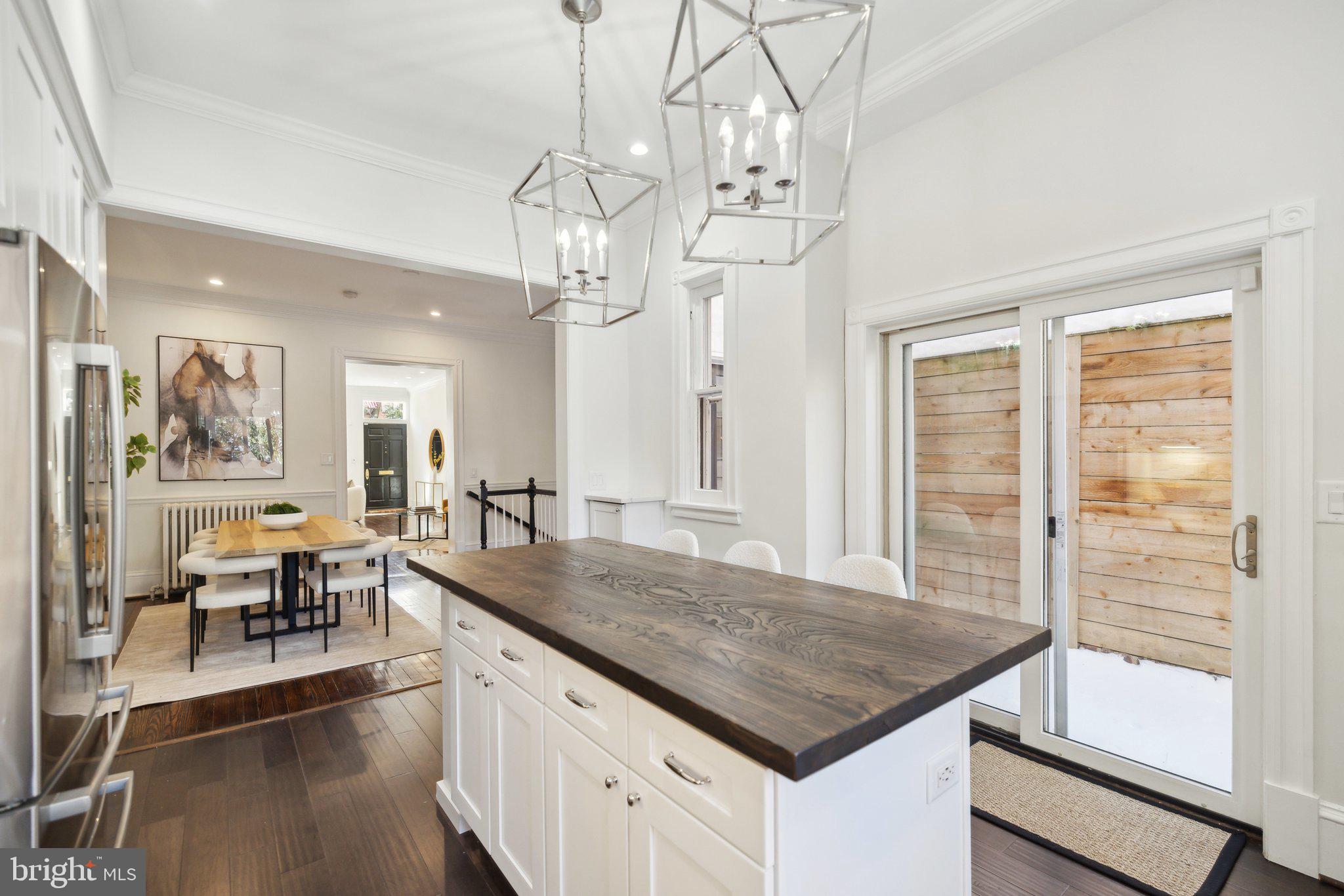 GEORGETOWN - Residential