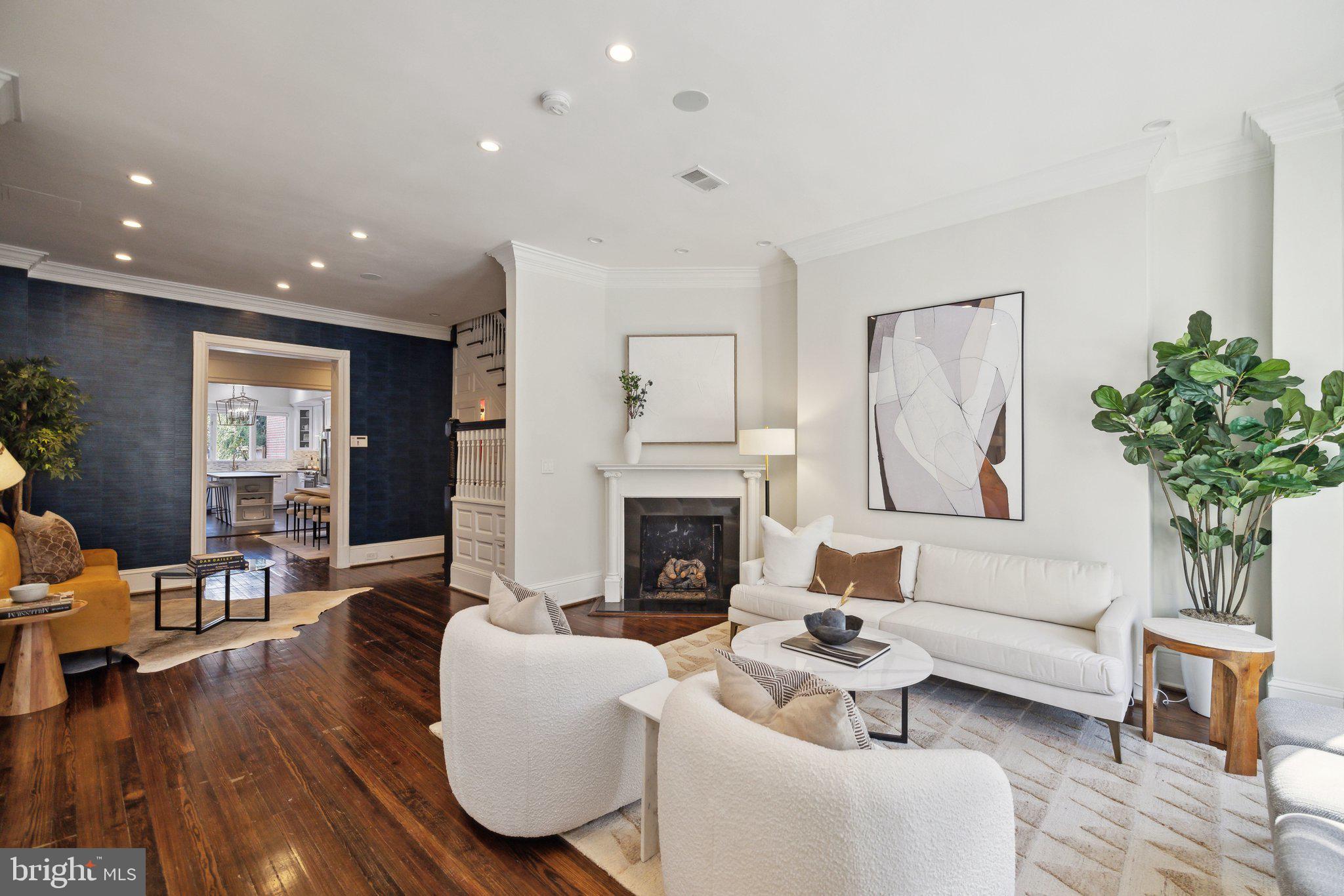 GEORGETOWN - Residential