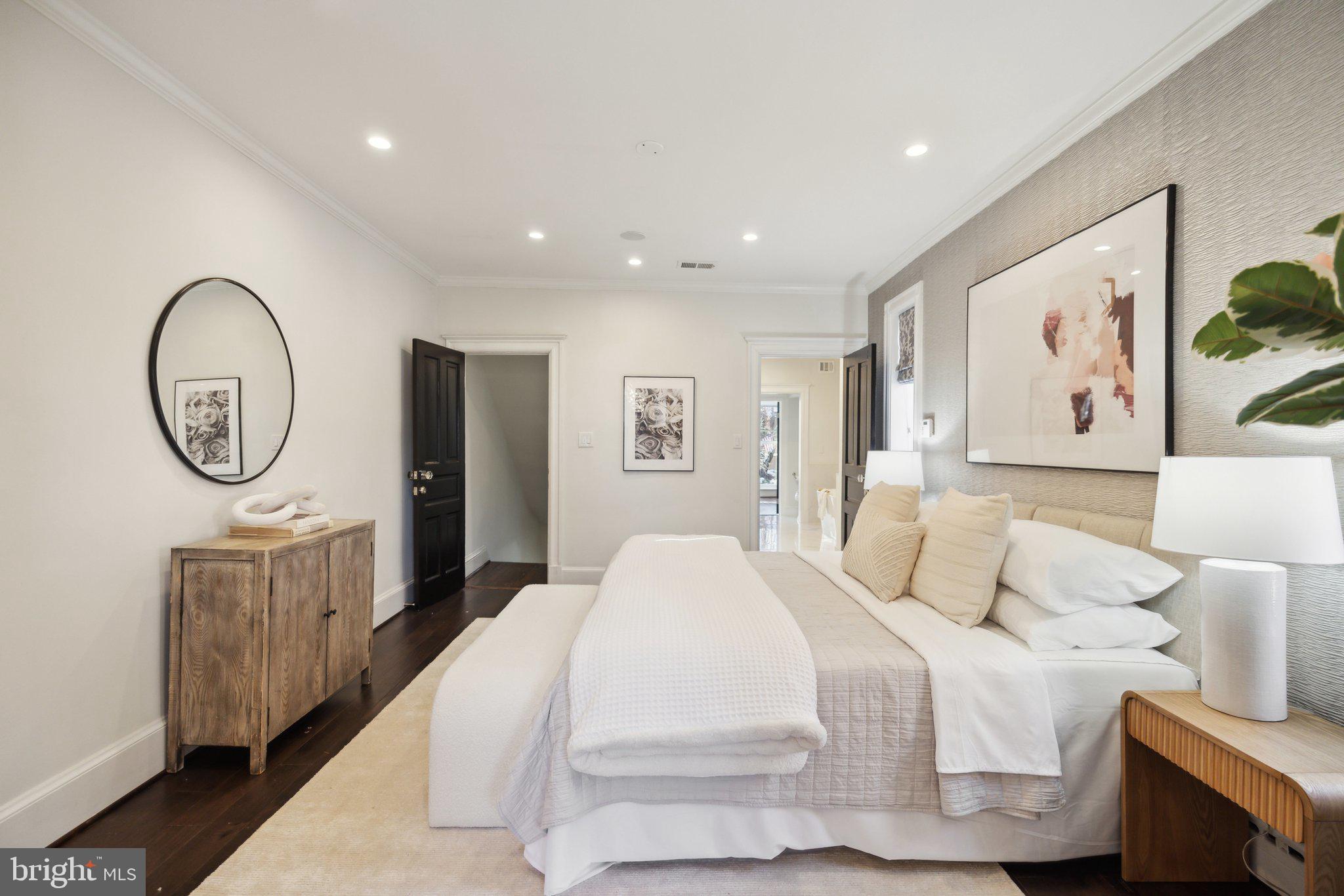 GEORGETOWN - Residential