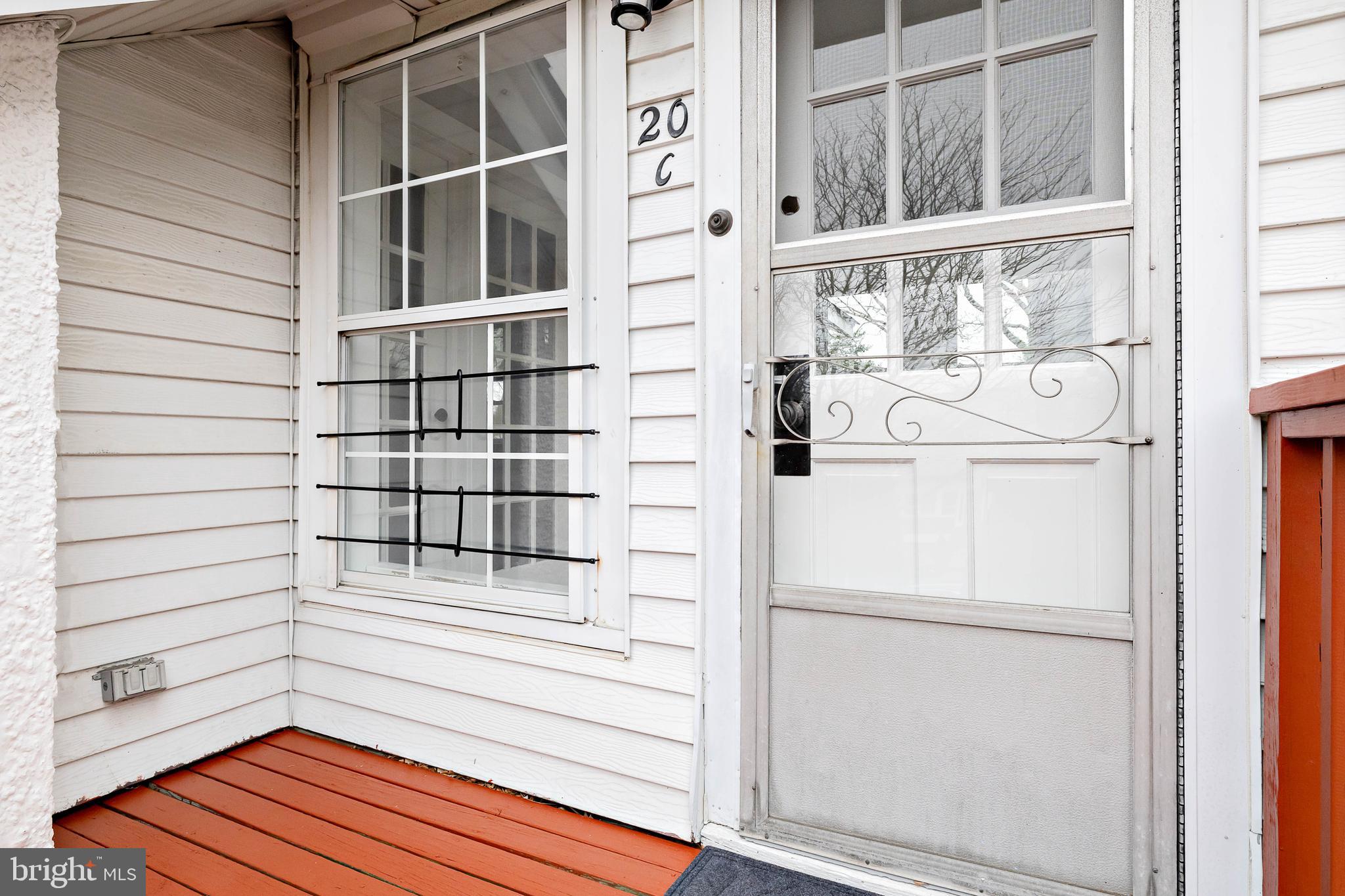 20 E MERCHANT STREET C