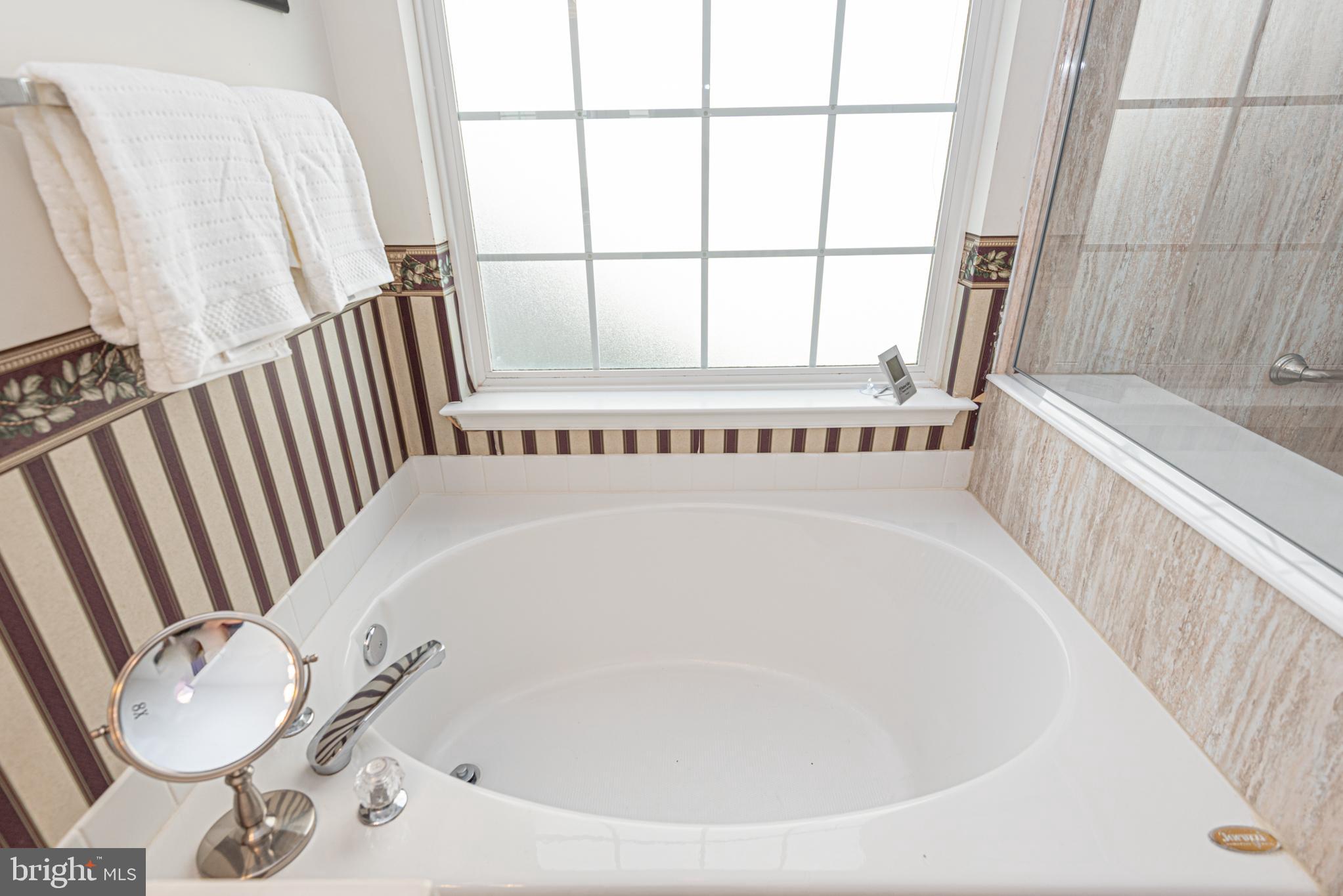 OCEAN PINES - THE PARKE - Residential