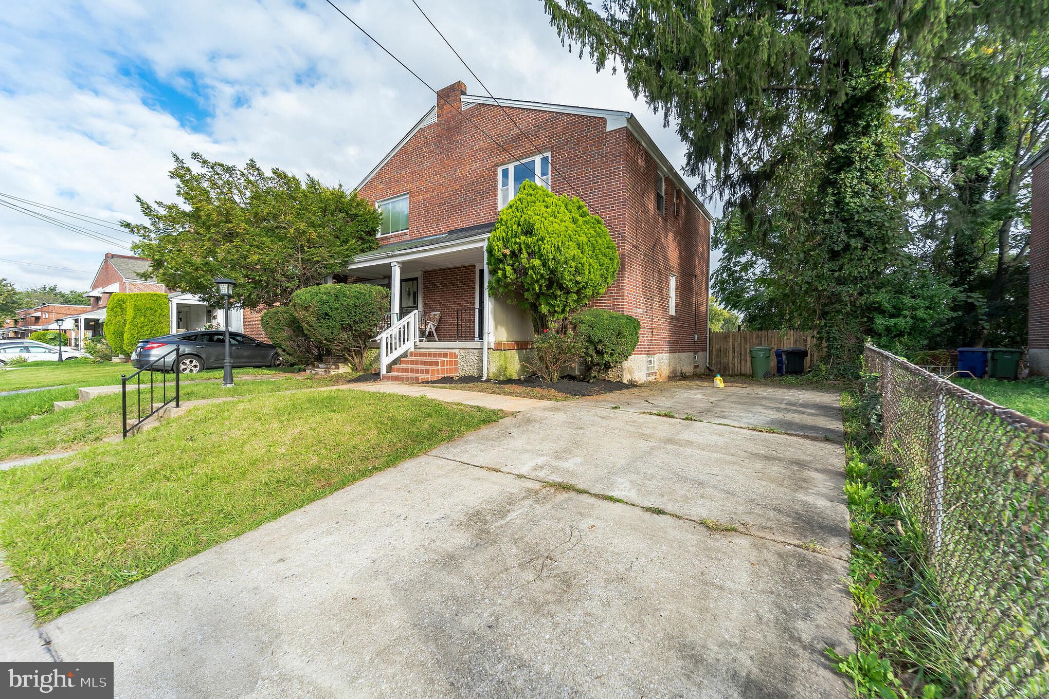 ARLINGTON - Residential