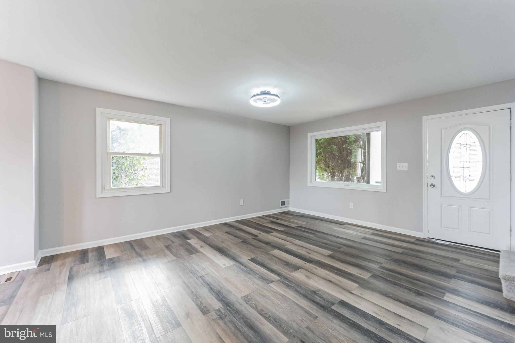 ARLINGTON - Residential