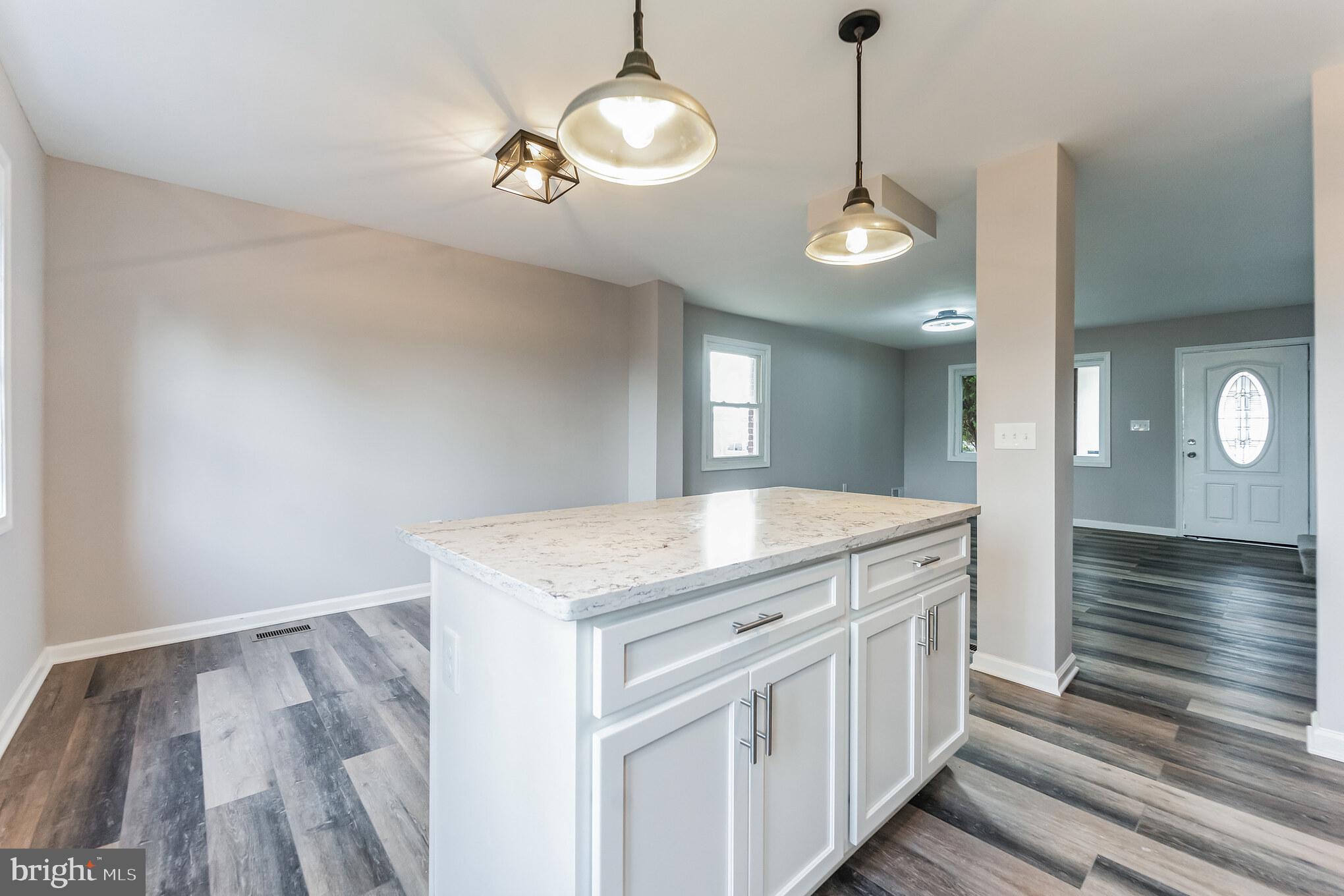 ARLINGTON - Residential