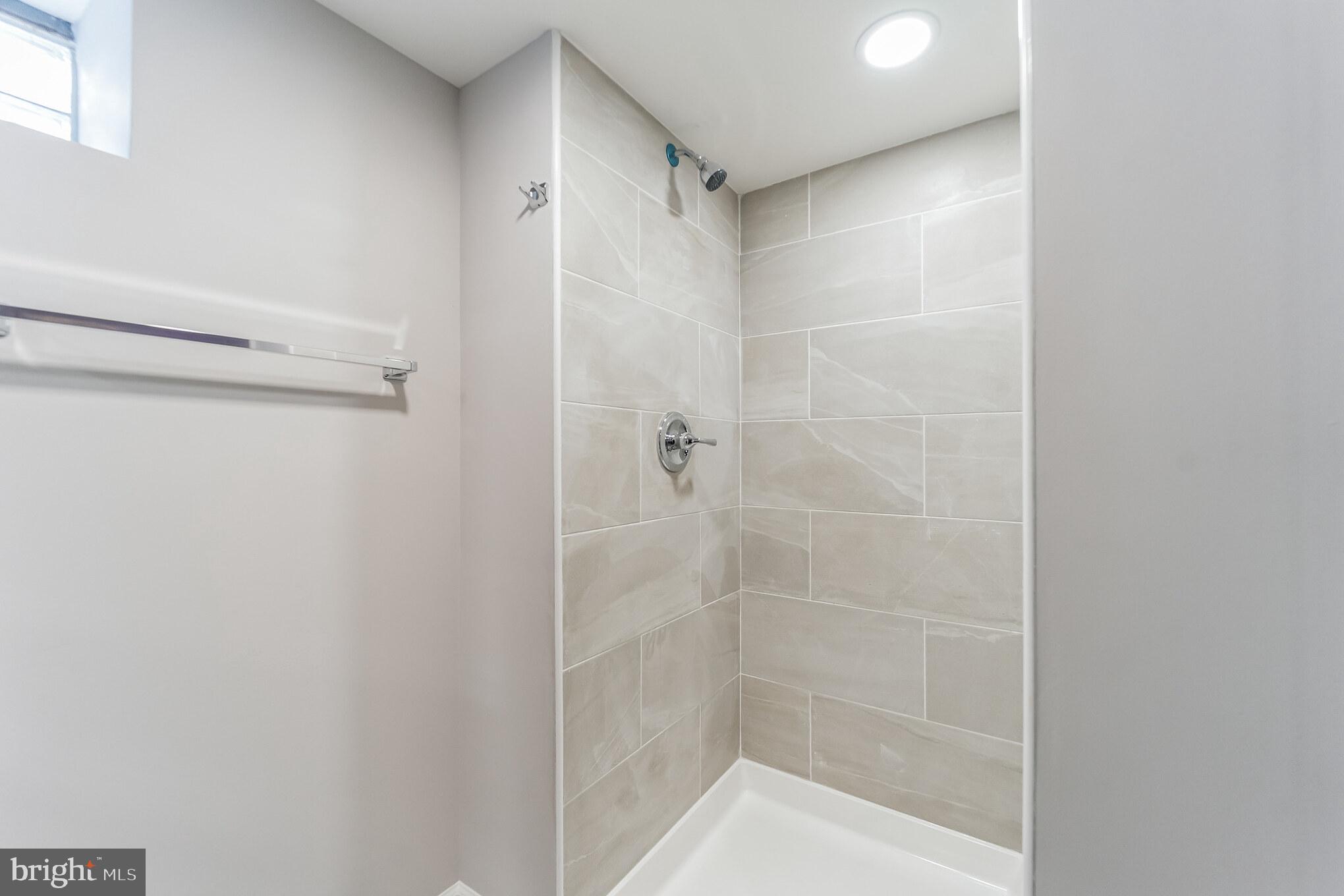 ARLINGTON - Residential