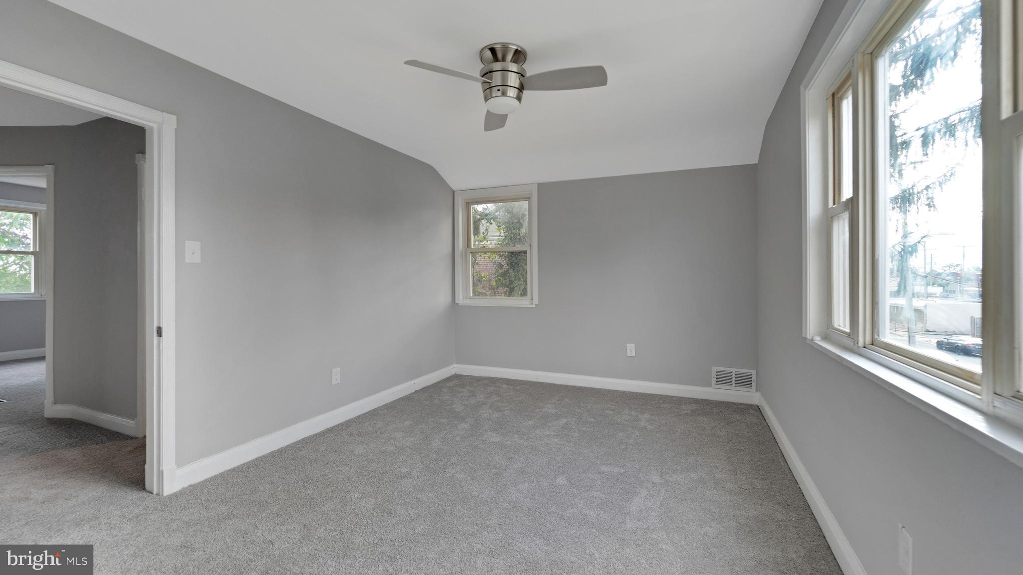 ARLINGTON - Residential